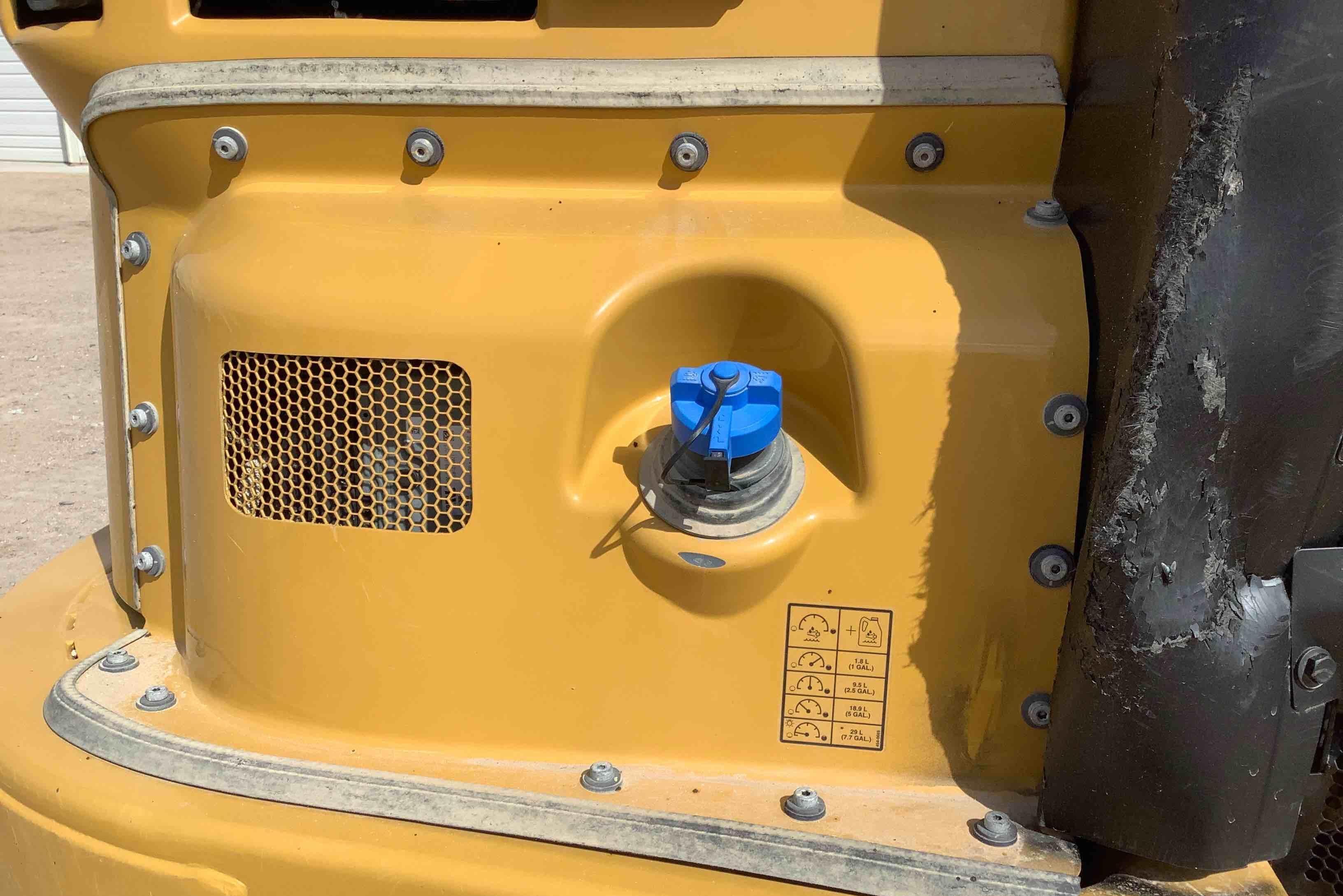 gallery 2017 Caterpillar 623K Self Propelled Elevating Scraper