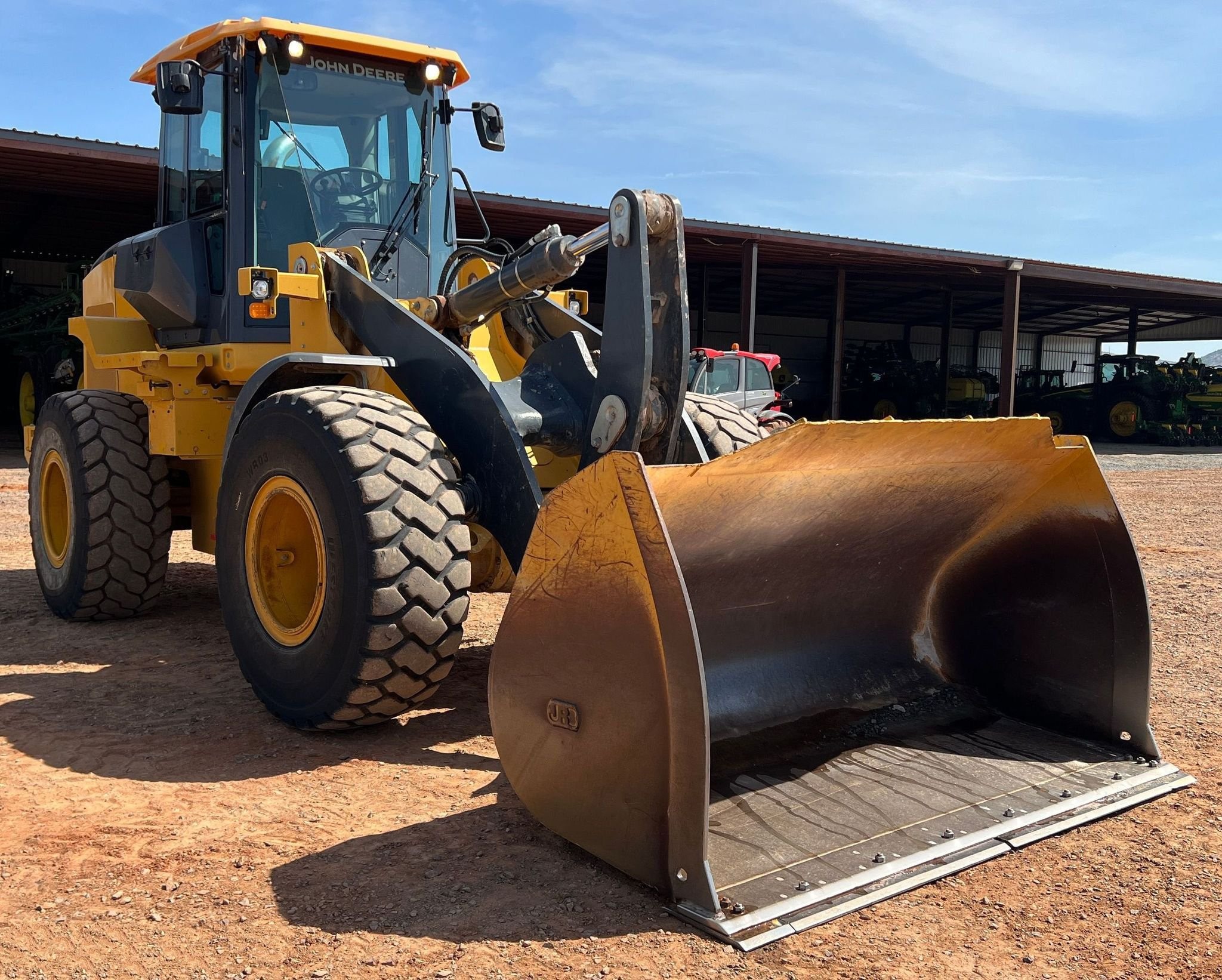 gallery 2021 John Deere 624 P-Tier wheel loader