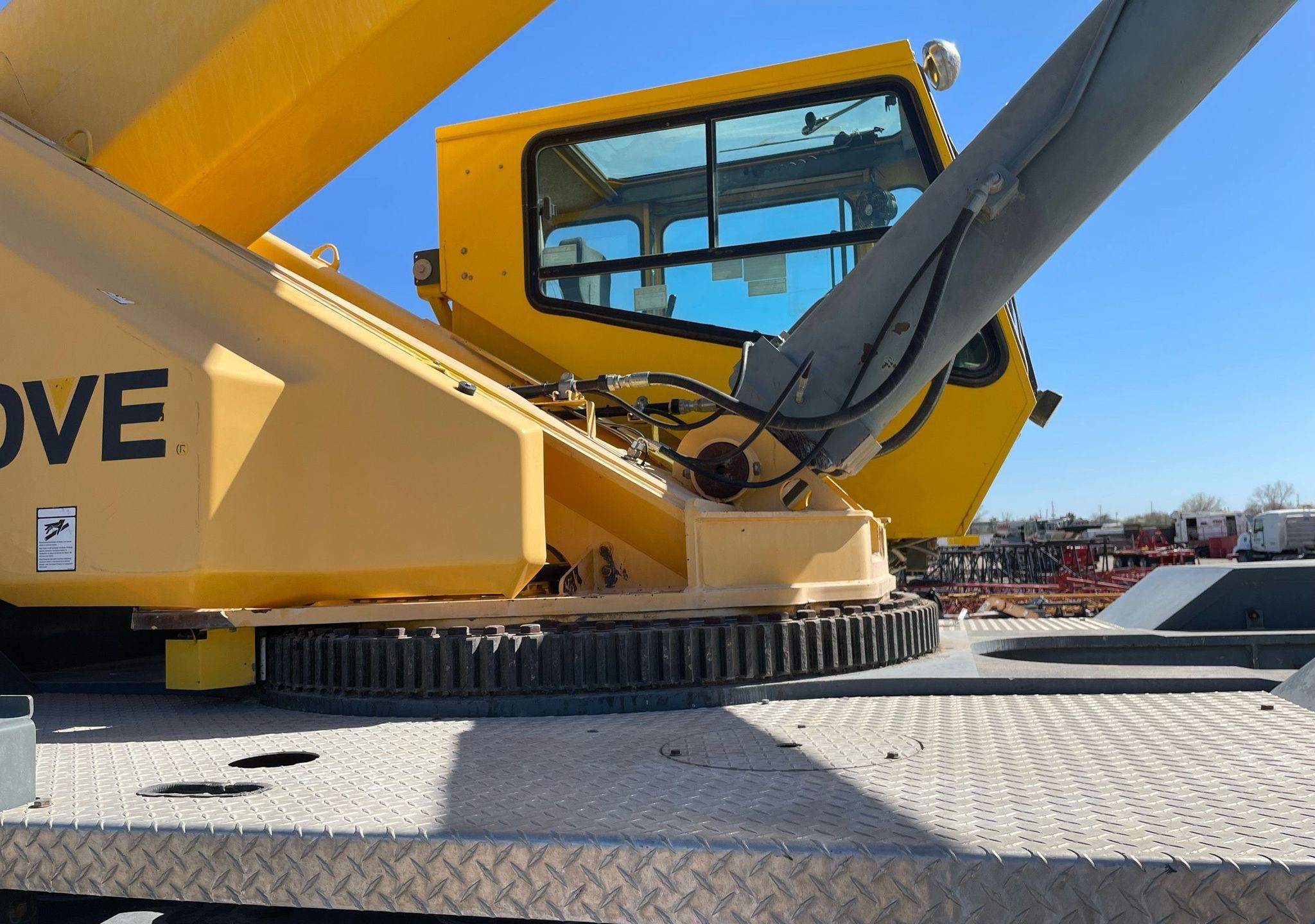 gallery 2007 Grove RT875E crane