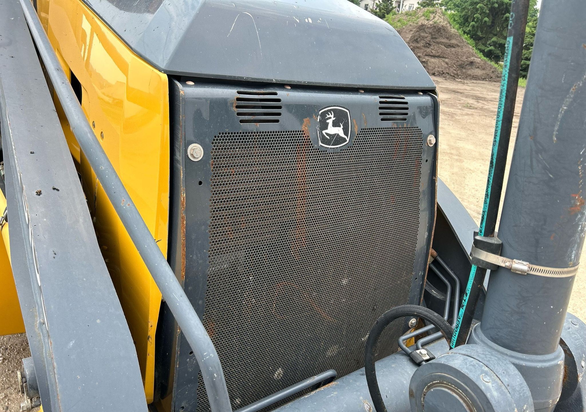 gallery 2015 John Deere 310SL backhoe