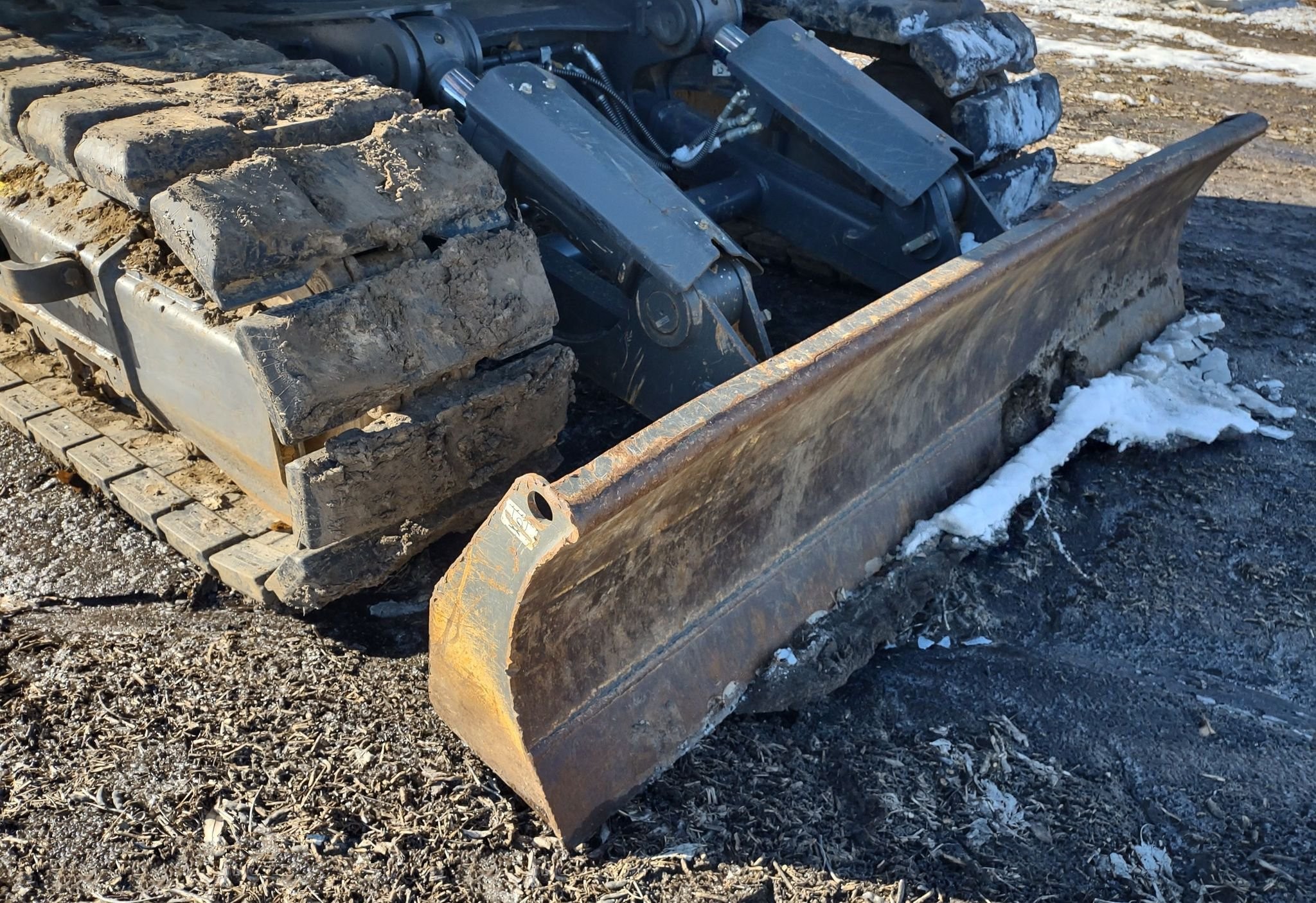 gallery 2021 Volvo ECR145EL excavator