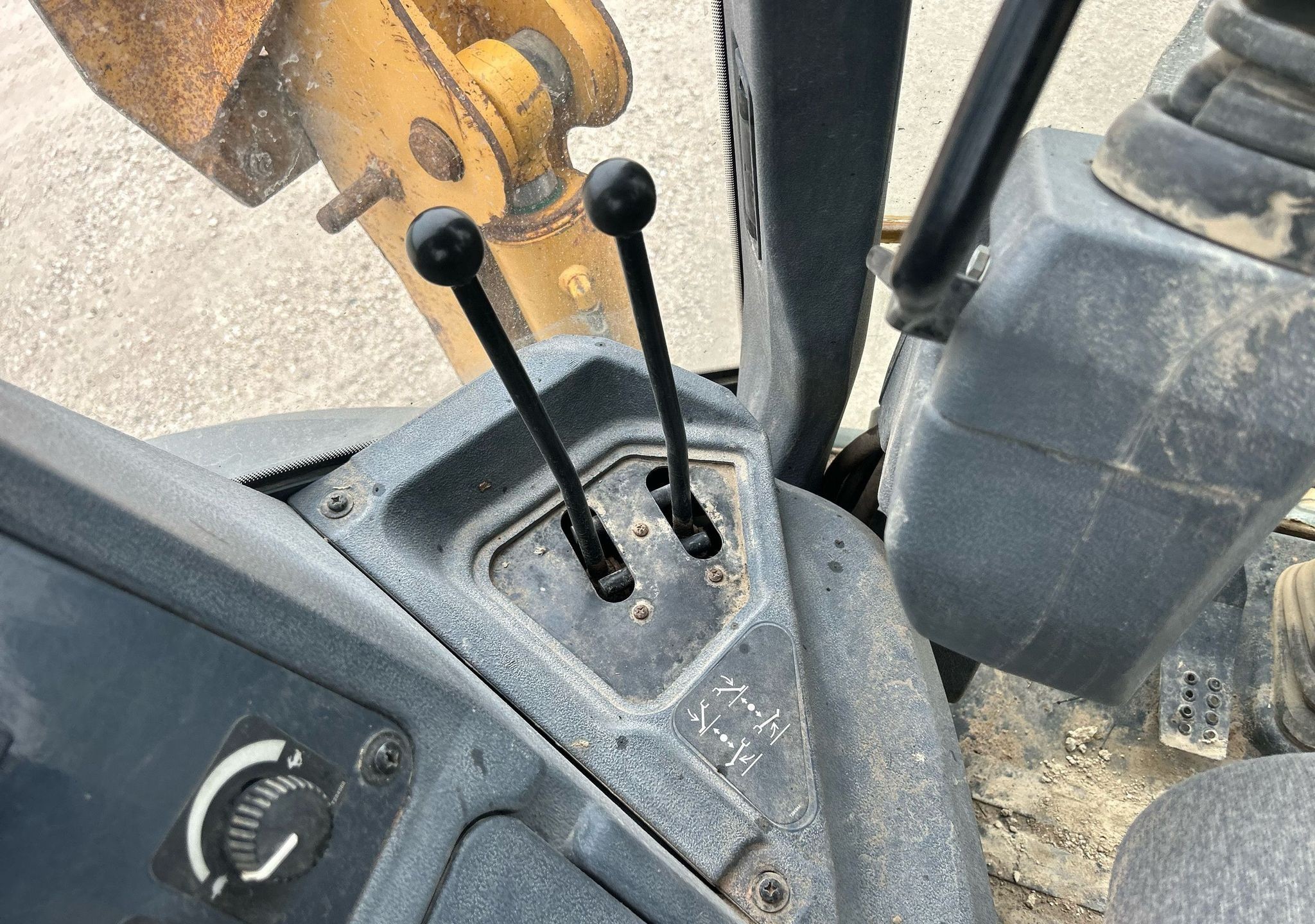 gallery 2015 John Deere 310SL backhoe