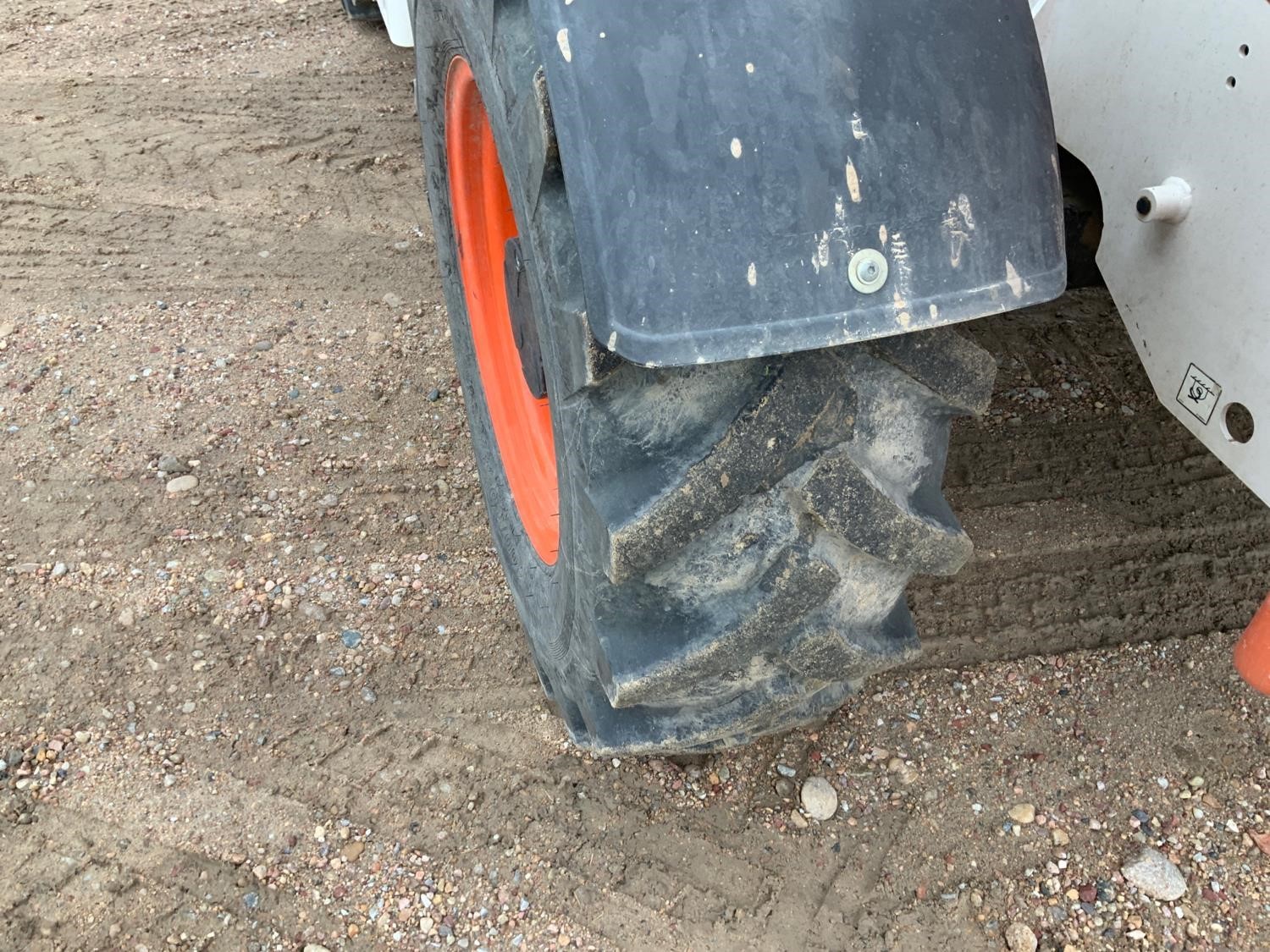 gallery 2010 Bobcat V723 4x4x4 Telehandler