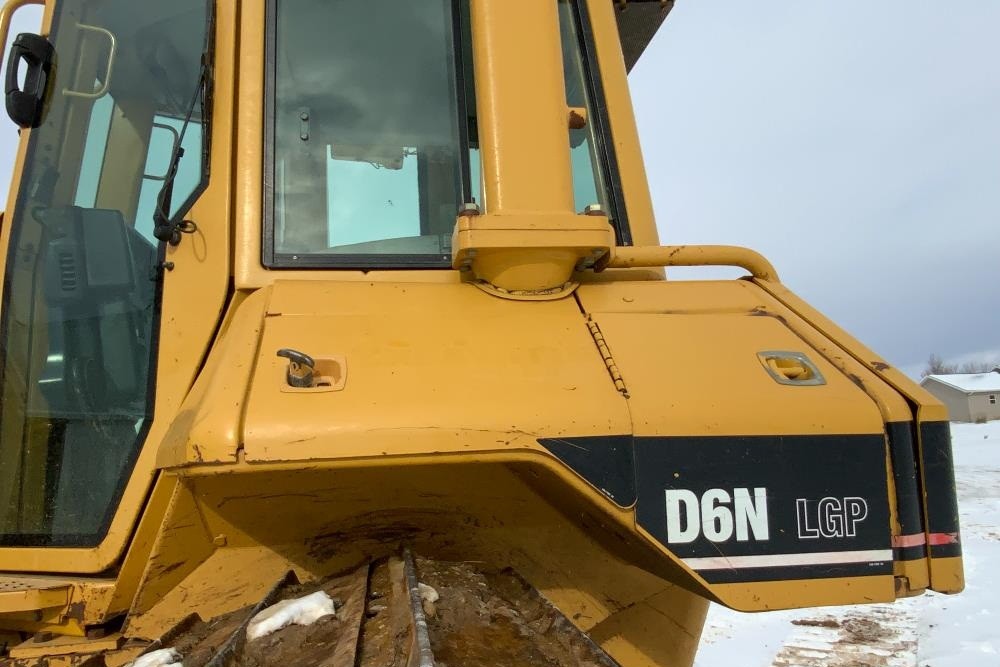 gallery 2005 Caterpillar D6N LGP Crawler Dozer