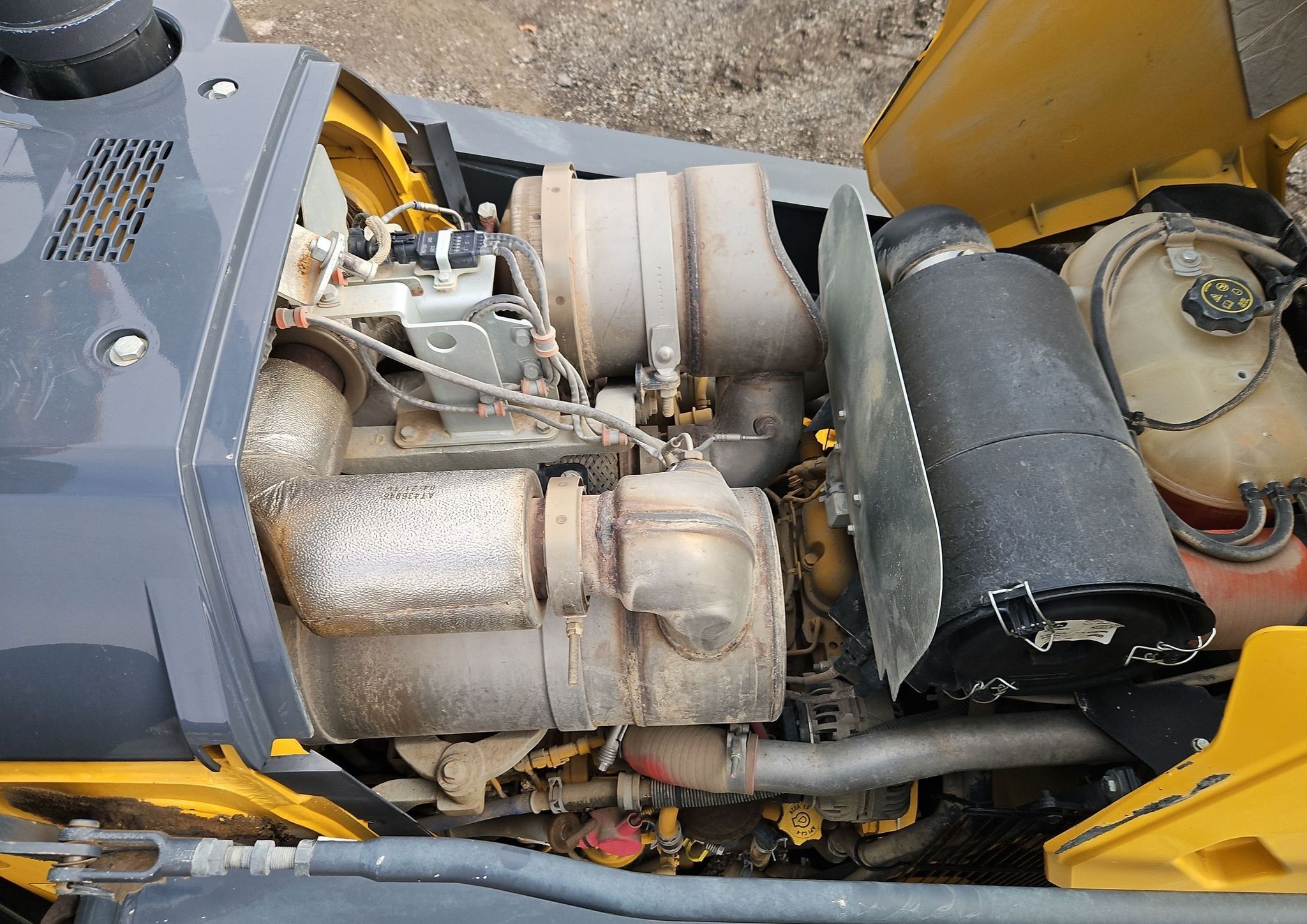 gallery 2016 John Deere 310SL backhoe
