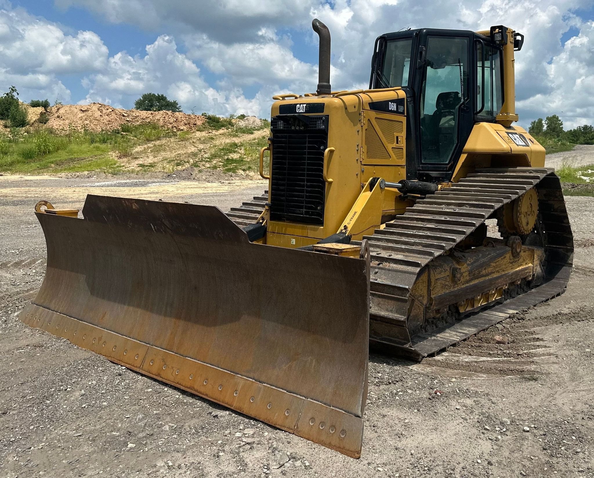 gallery 2012 Caterpillar D6N LGP dozer