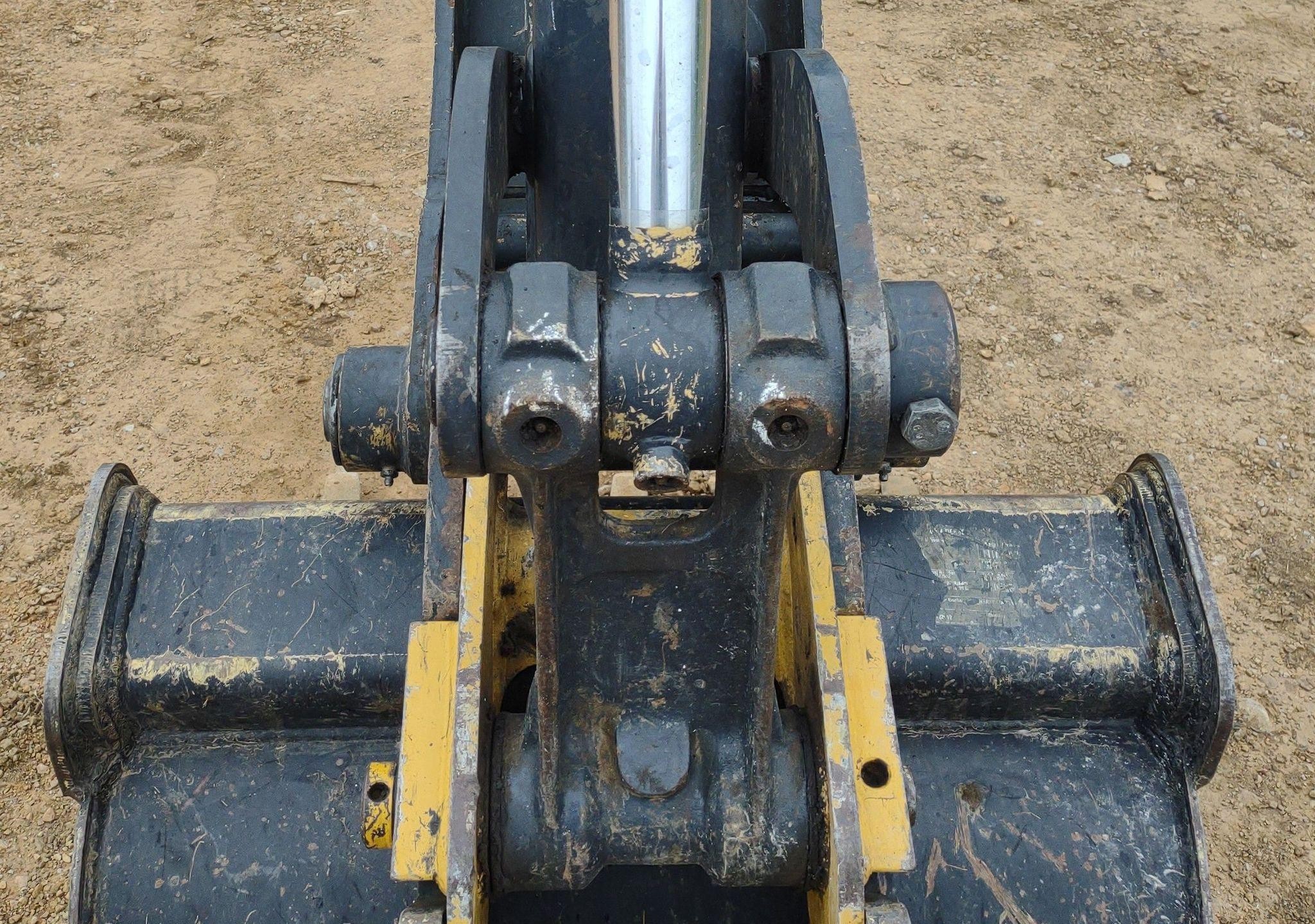 gallery 2020 John Deere 60G  mini excavator
