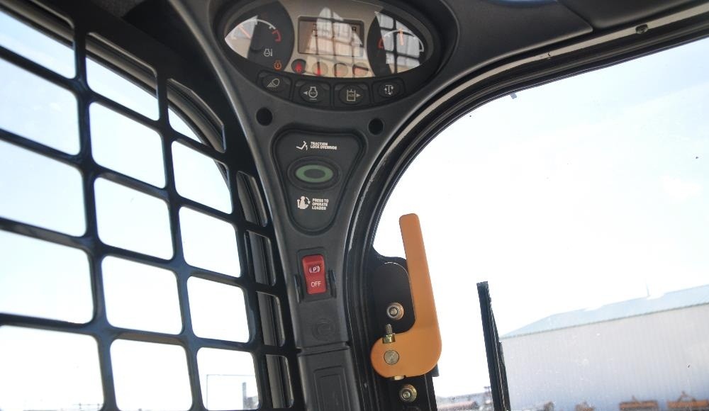 gallery 2013 Bobcat T870 Compact Track Loader