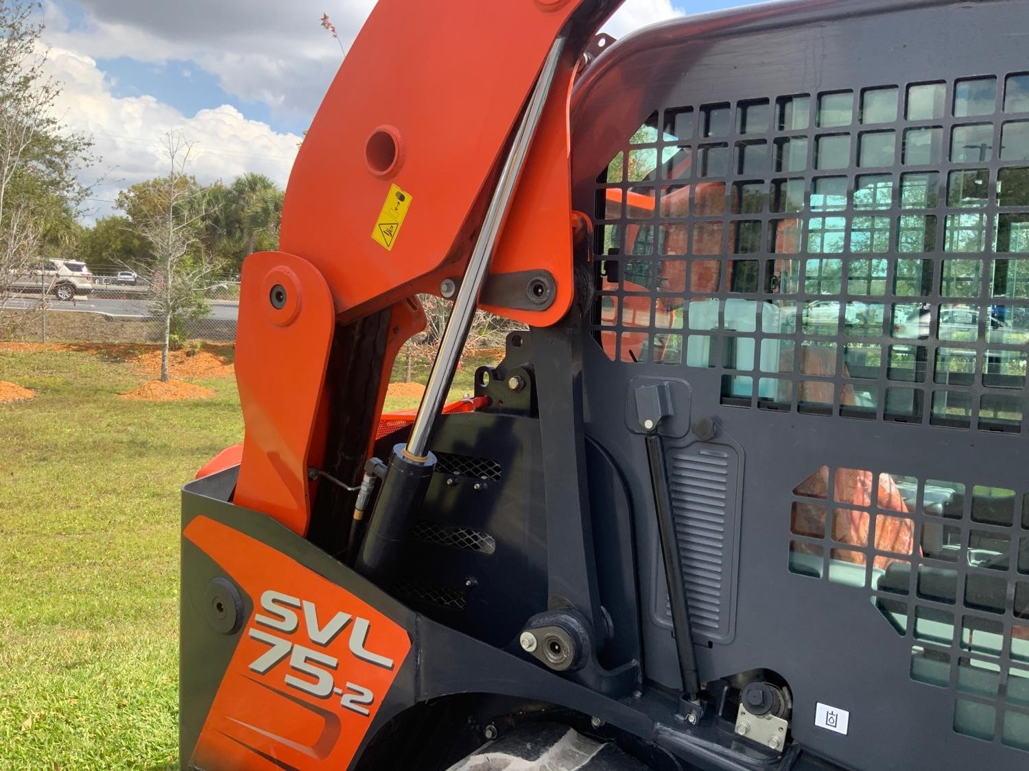 gallery 2018 Kubota SVL75-2 Compact TrackLoader