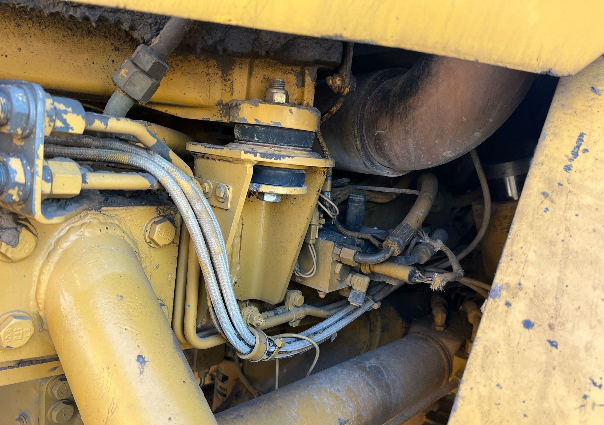 gallery 2002 Caterpillar 730 haul truck