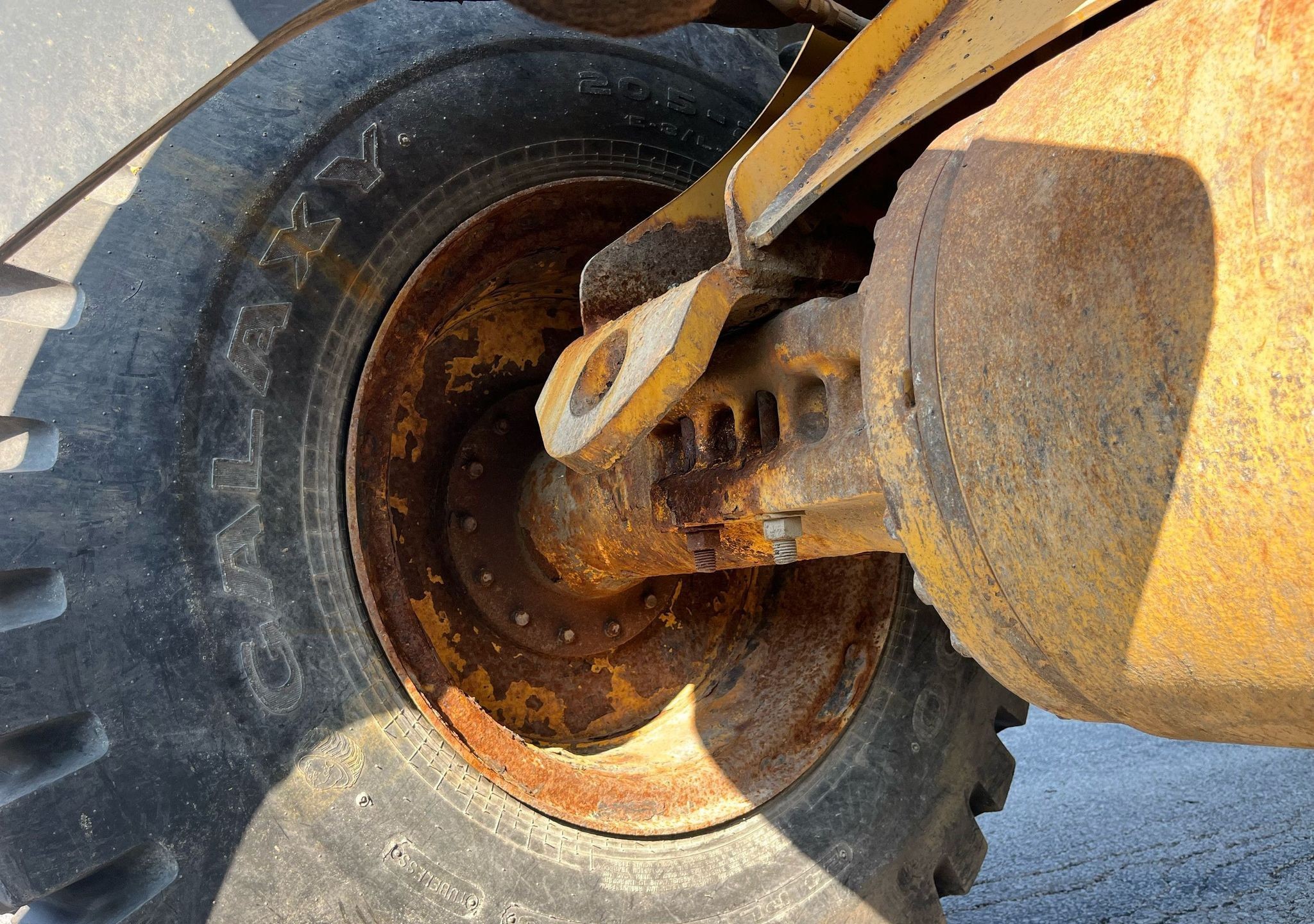 gallery 2005 John Deere 544J wheel loader