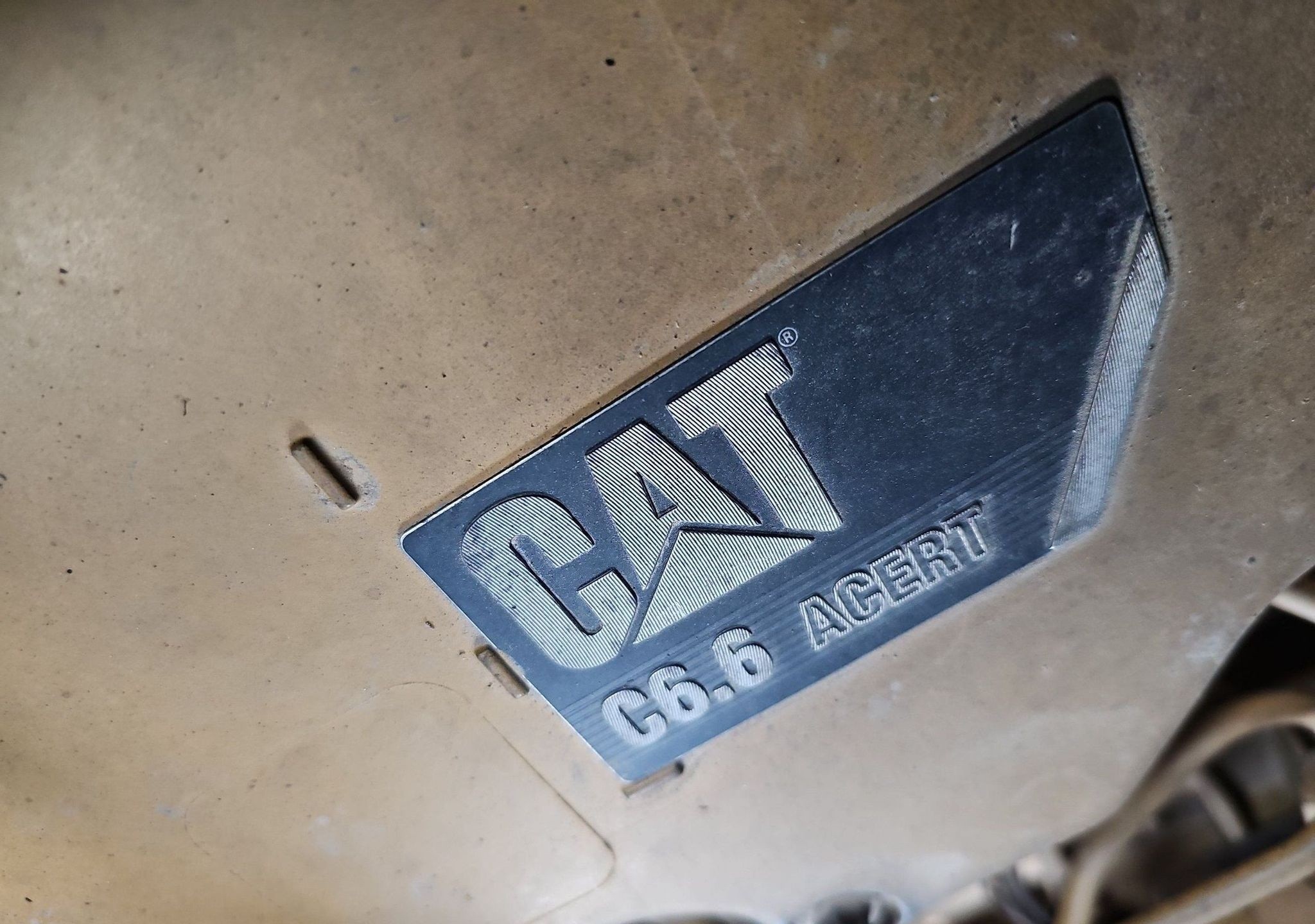 gallery 2015 Caterpillar 963D track loader