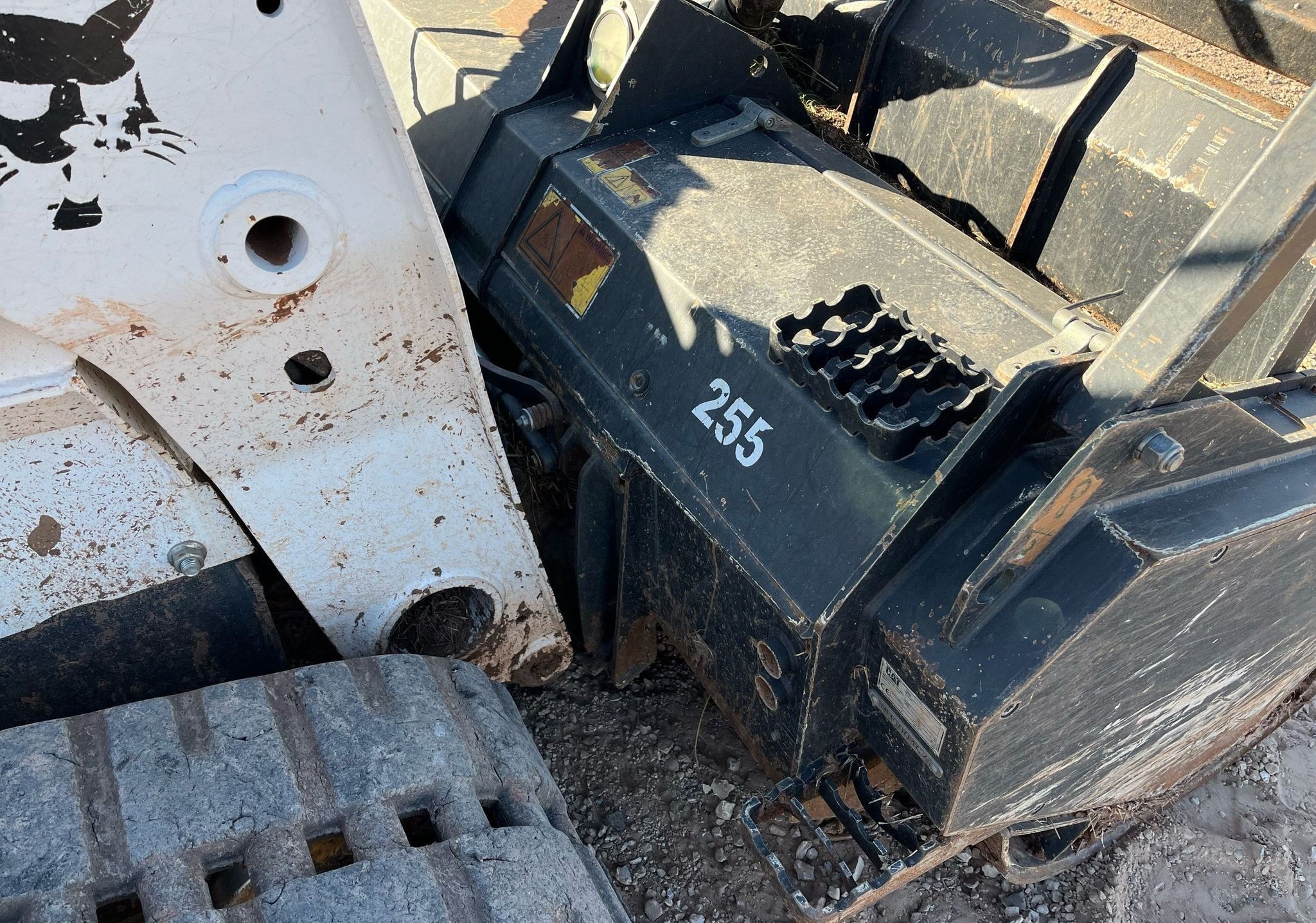 gallery 2018 Bobcat T870 tracked skid steer loader