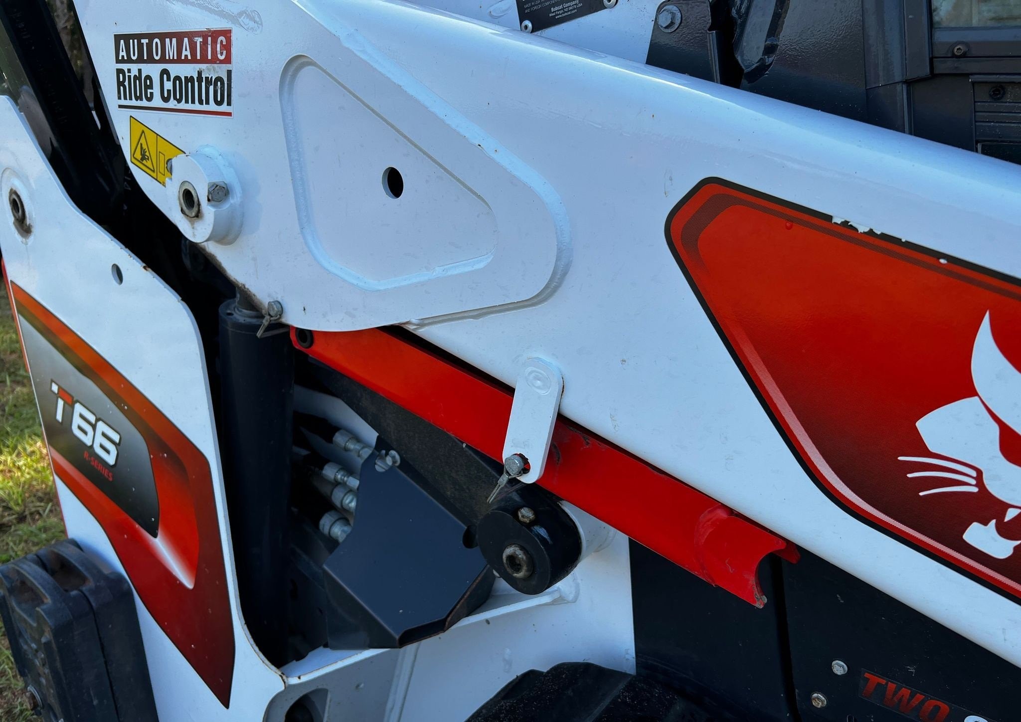 gallery 2022 Bobcat T66 tracked skid steer loader