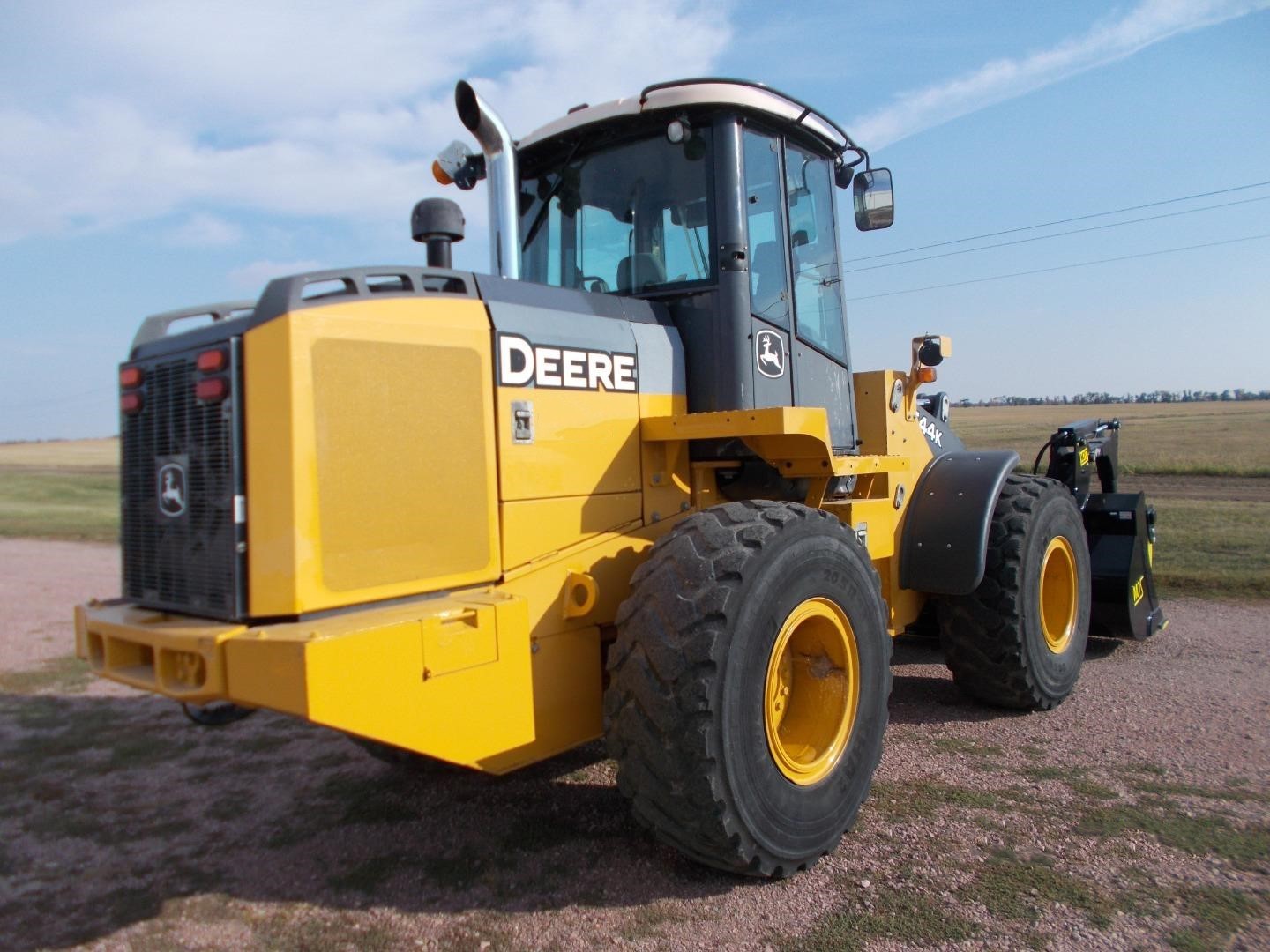 gallery 2015 John Deere 544K Wheel Loader