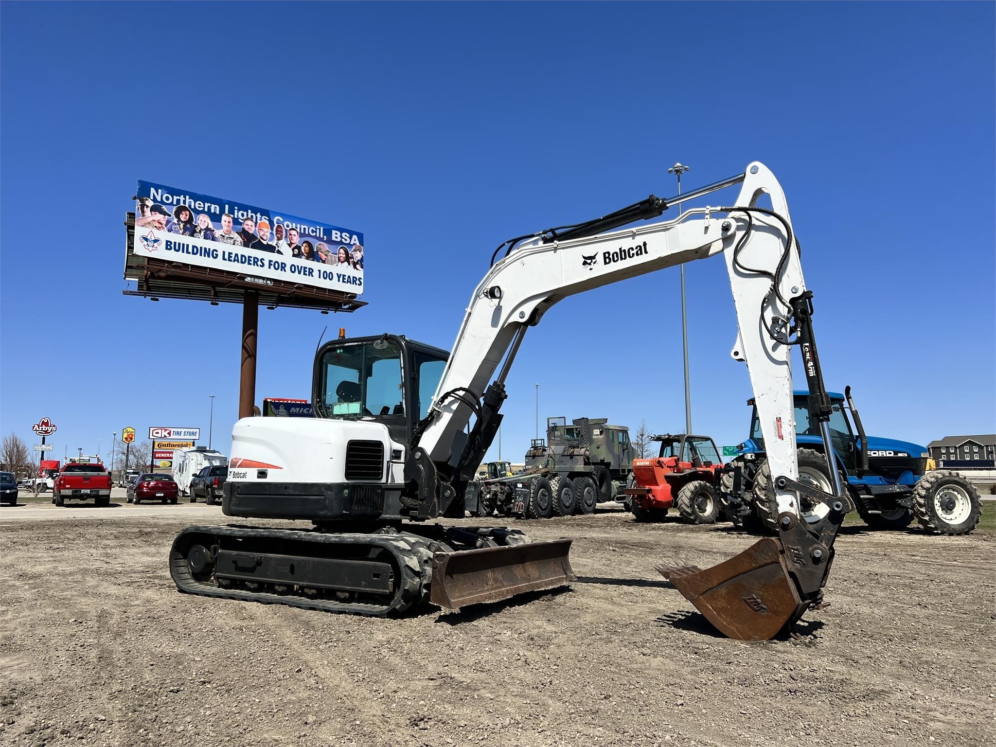 gallery 2016 BOBCAT E85  Mini Excavator