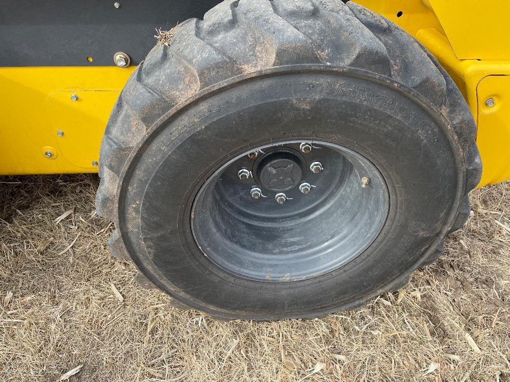 gallery 2020 New Holland L328 Skid Steer
