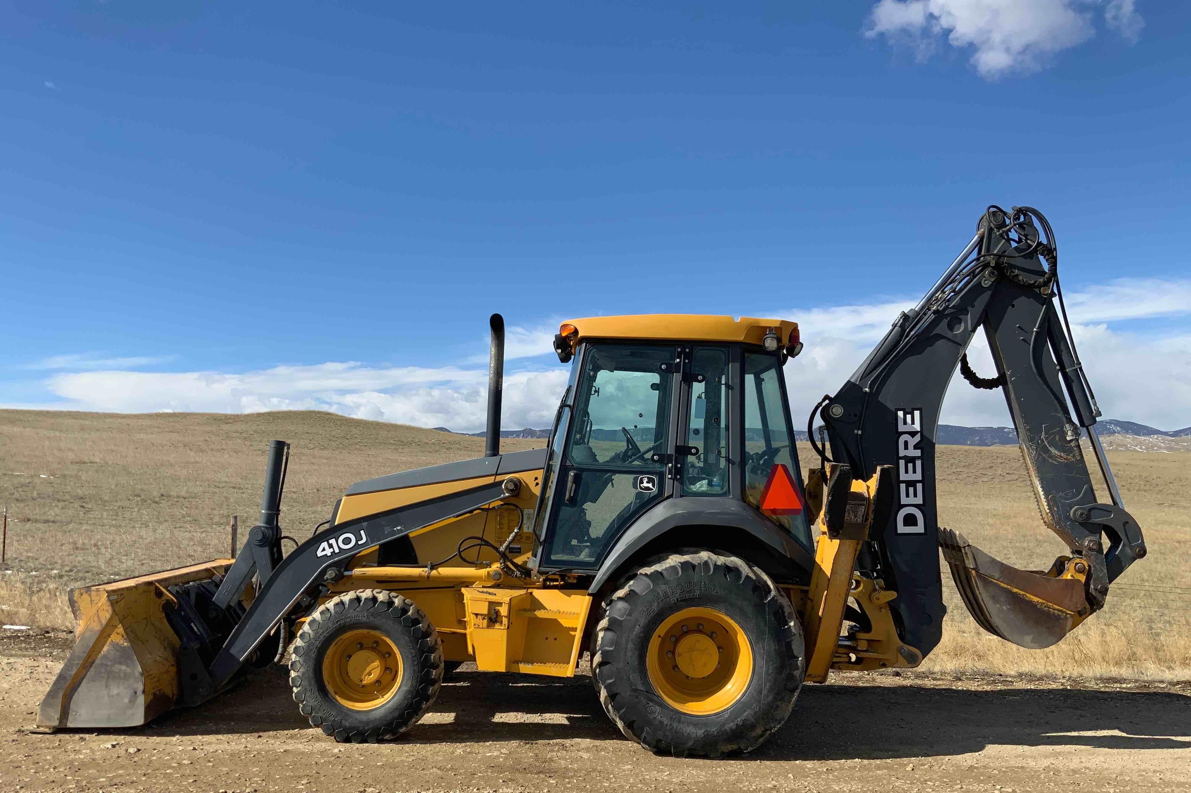 gallery 2012 John Deere 410J 4x4 Loader Backhoew Extendahoe