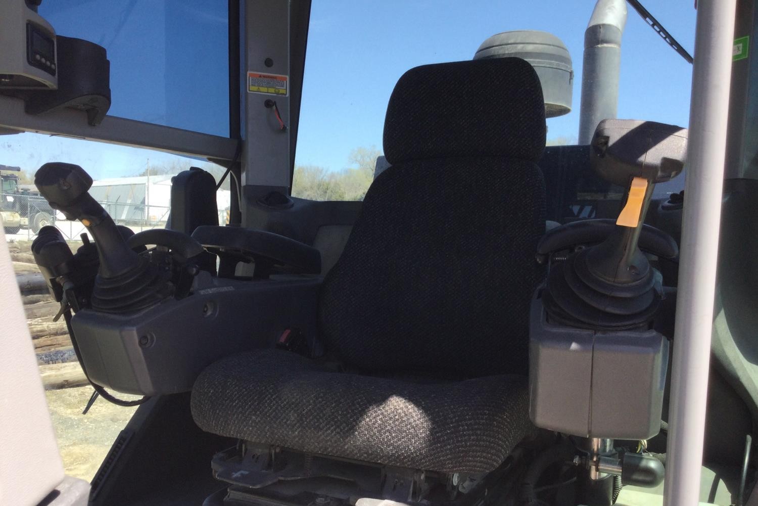 gallery 2011 Caterpillar 140M VHP Grader