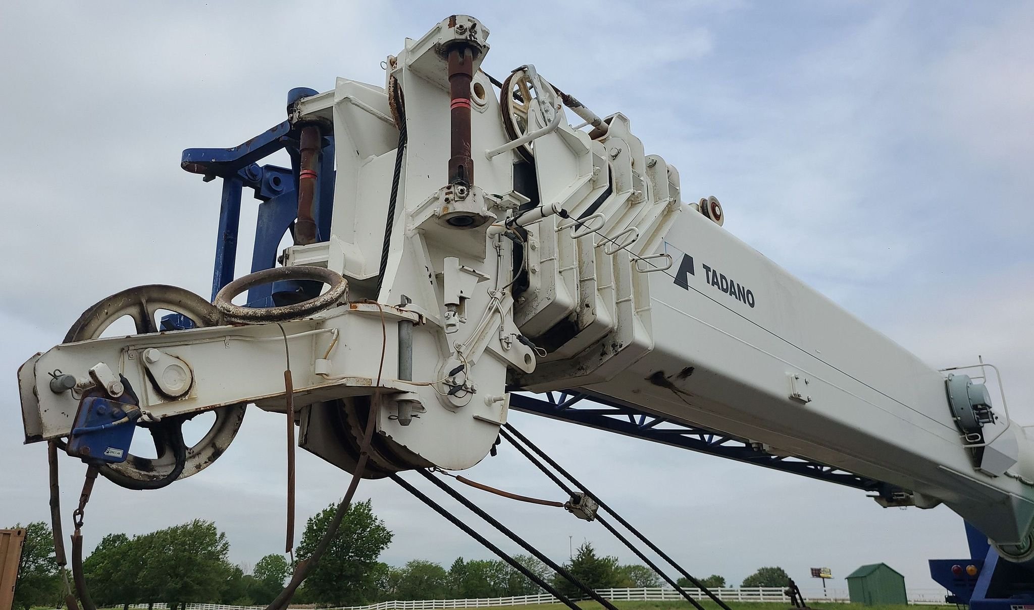 gallery 2011 Tadano GR300XL crane