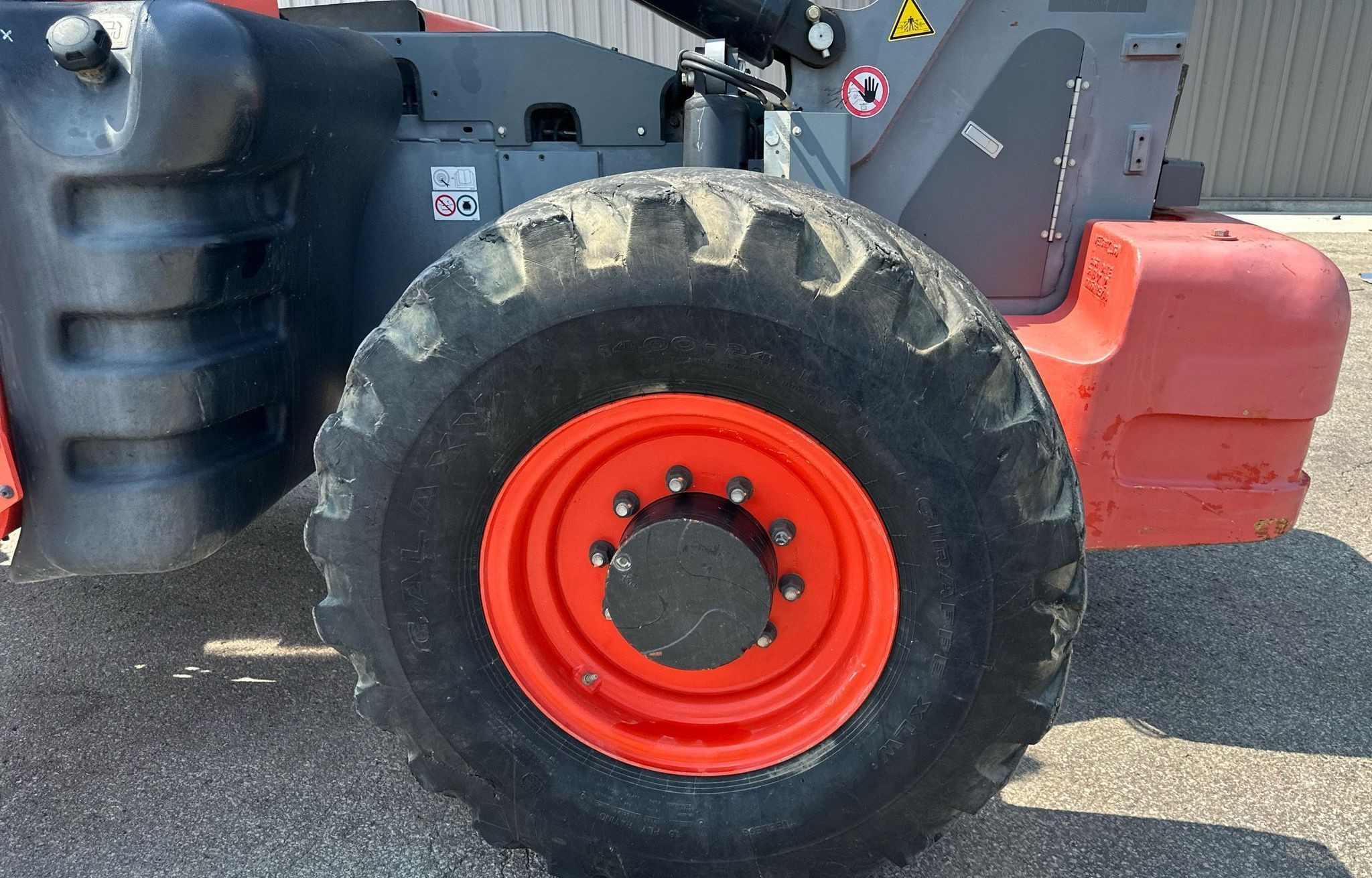gallery 2018 Skyjack SJ1056 TH telehandler