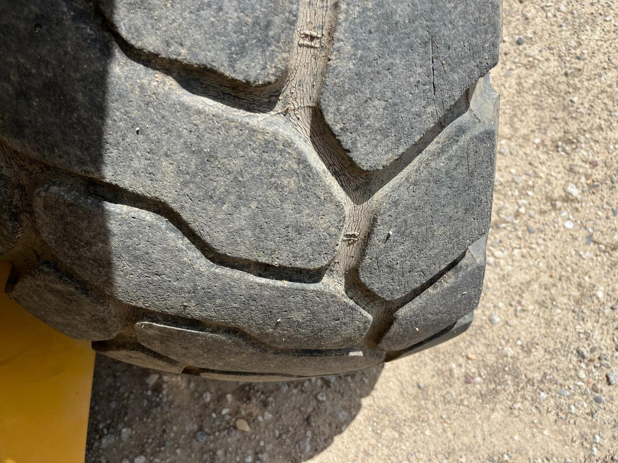 gallery 2015 Caterpillar 924K High Lift Wheel Loader