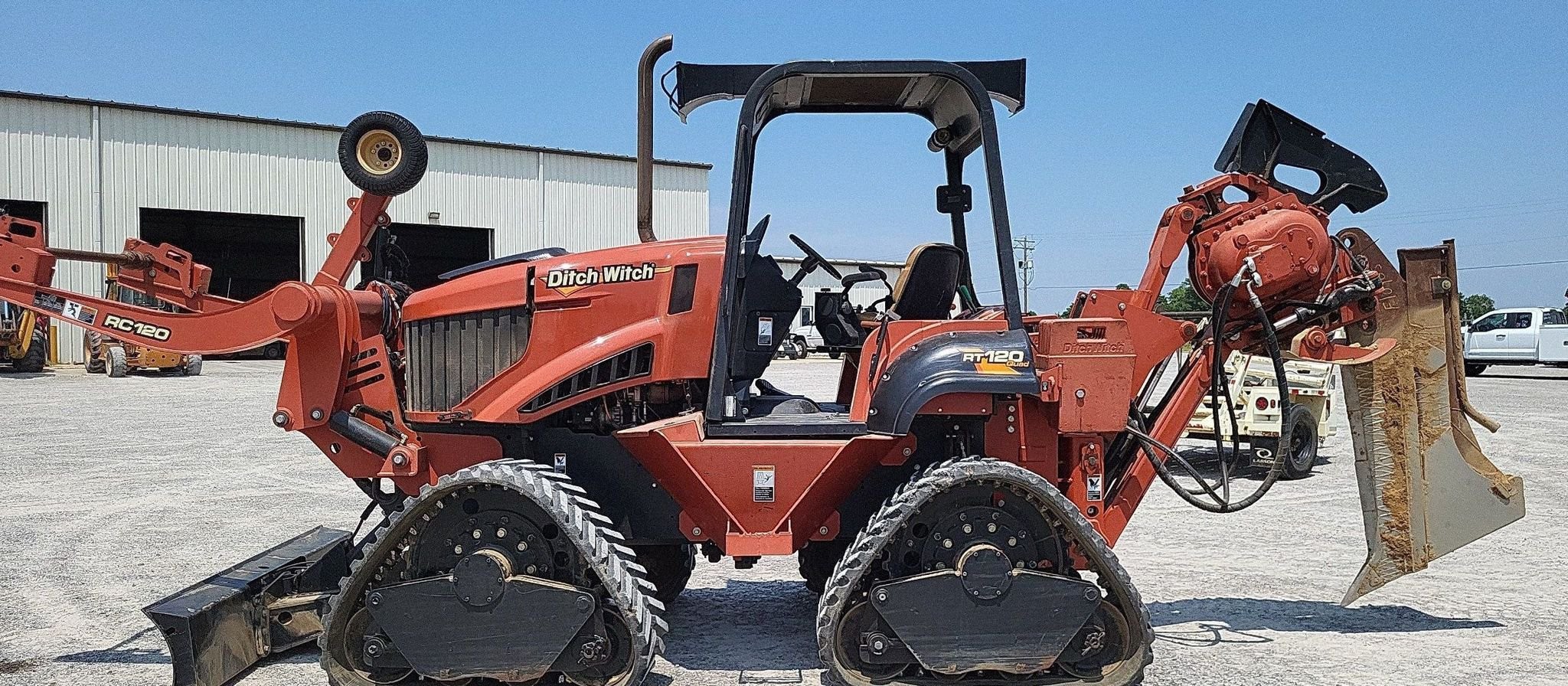 gallery 2012 Ditch Witch RT120 Quad vibratory cable plow