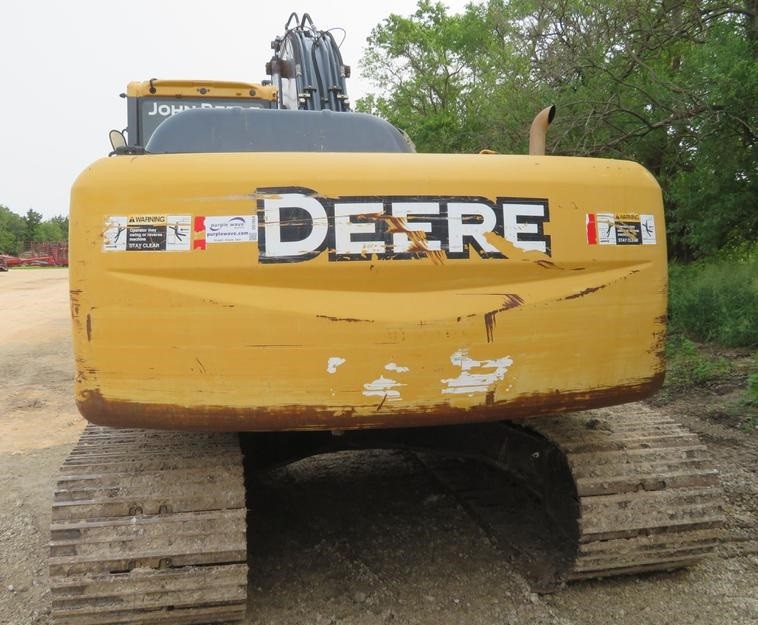 gallery 2012 John Deere 200D LC excavator
