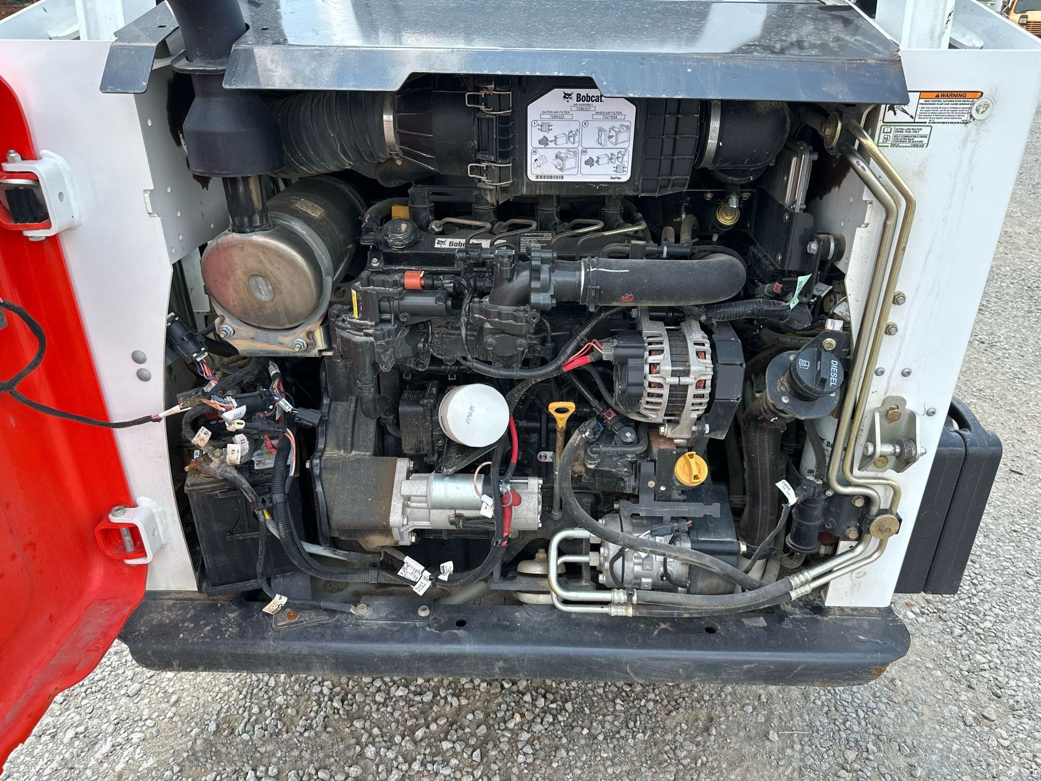 gallery 2021 Bobcat T595 tracked skid steer loader