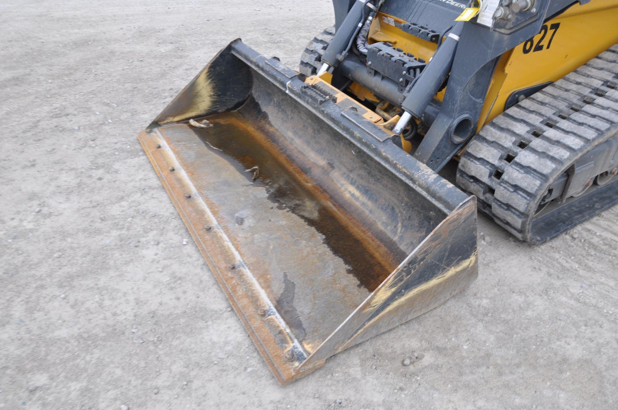 gallery 2022 John Deere 331G Compact Track Loader