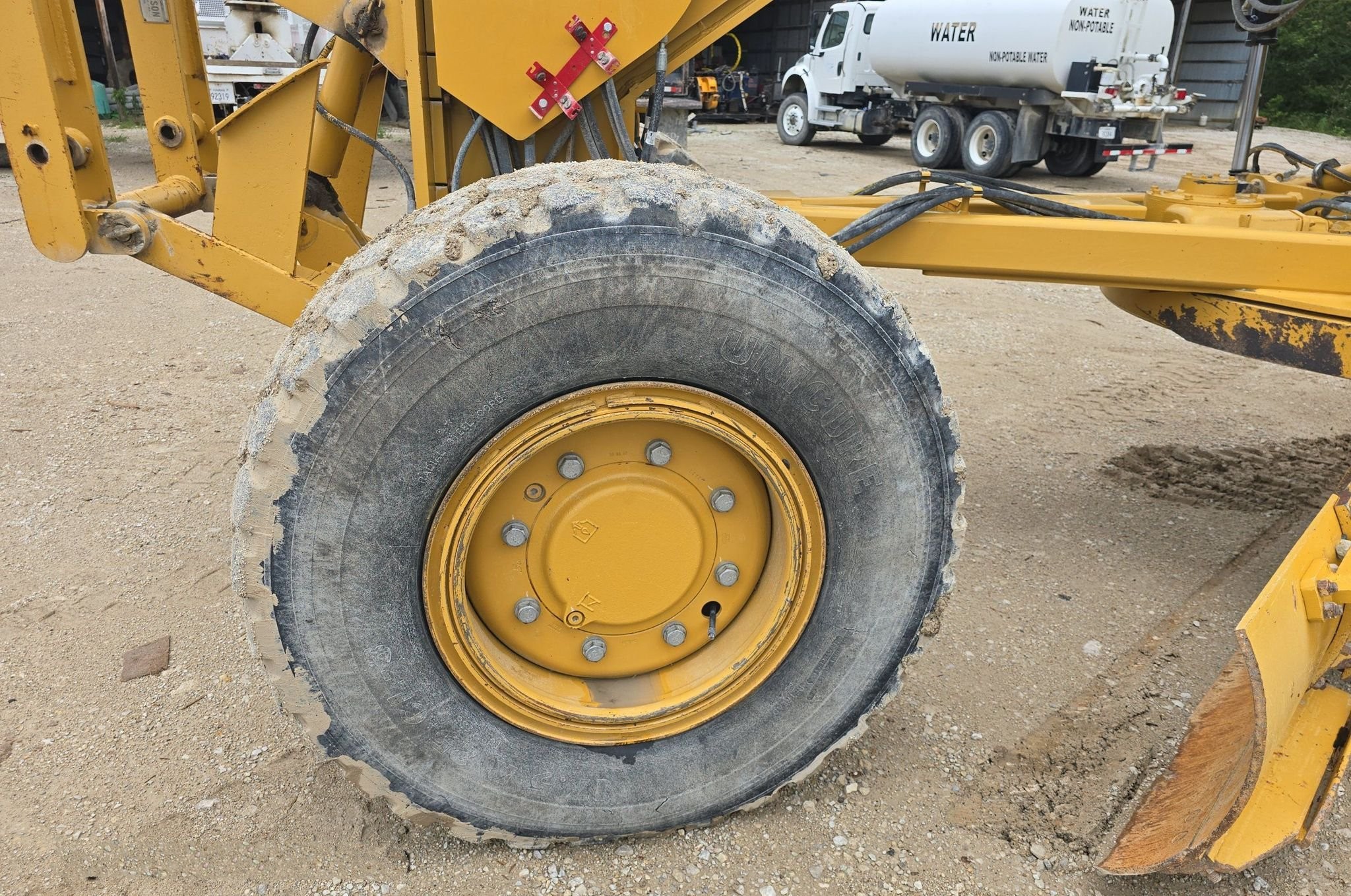 gallery 2012 Caterpillar 140M2 motor grader