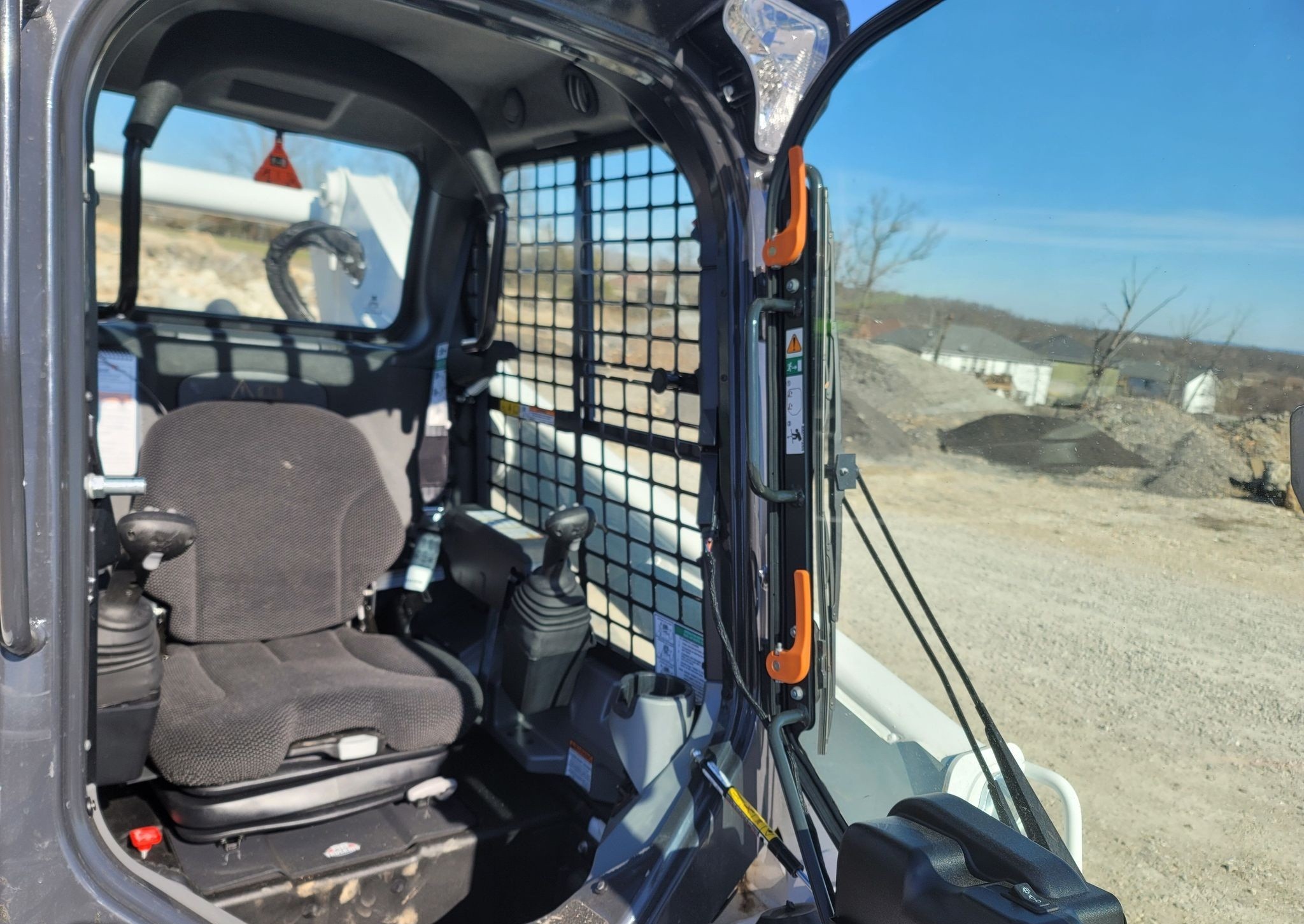 gallery 2022 Bobcat T870 tracked skid steer loader