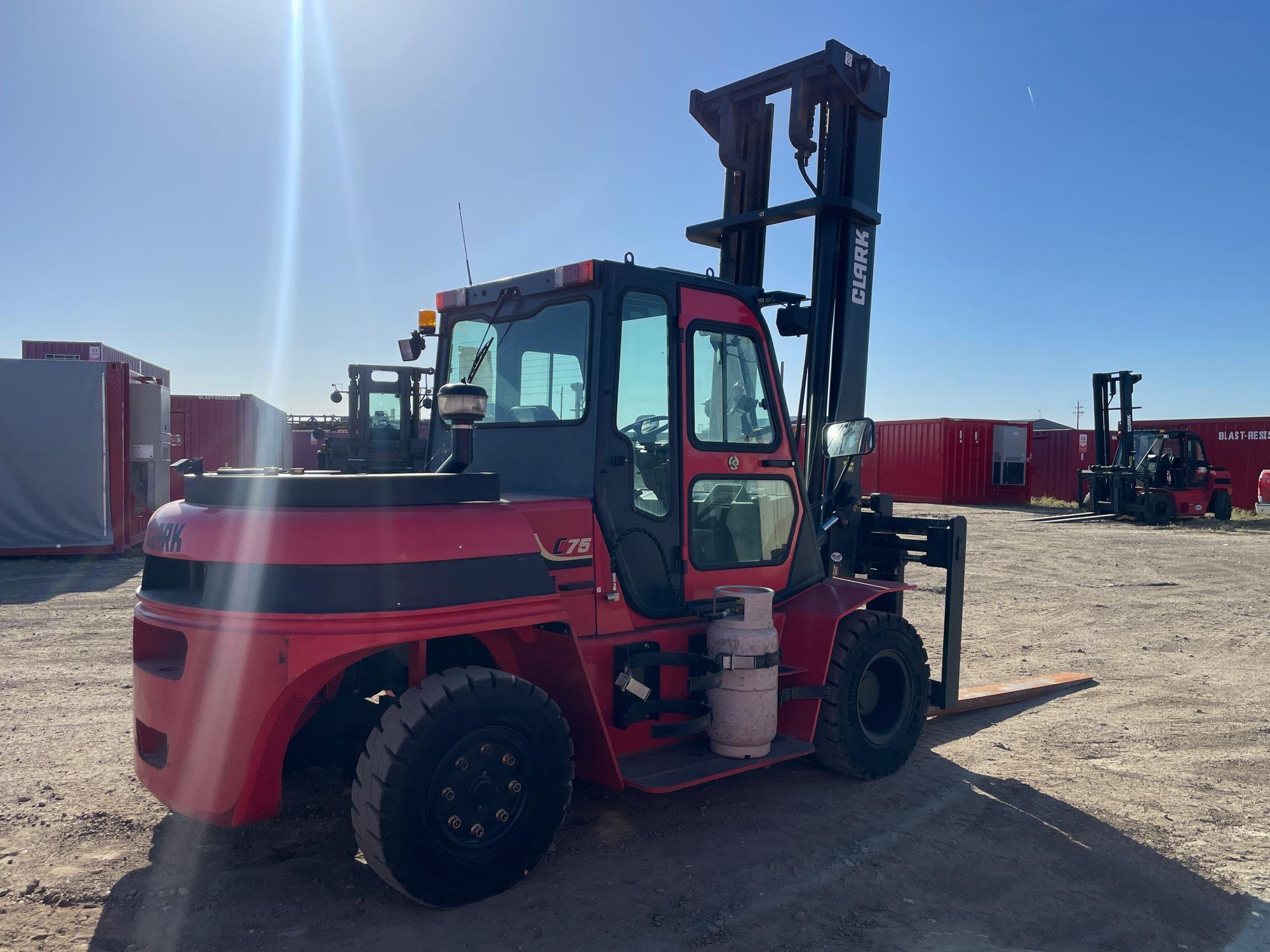 gallery 2020 Clark C75 2WD Forklift