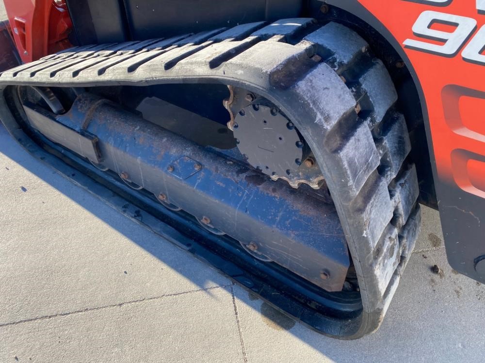 gallery 2014 Kubota SVL90-2 Compact Track Loader