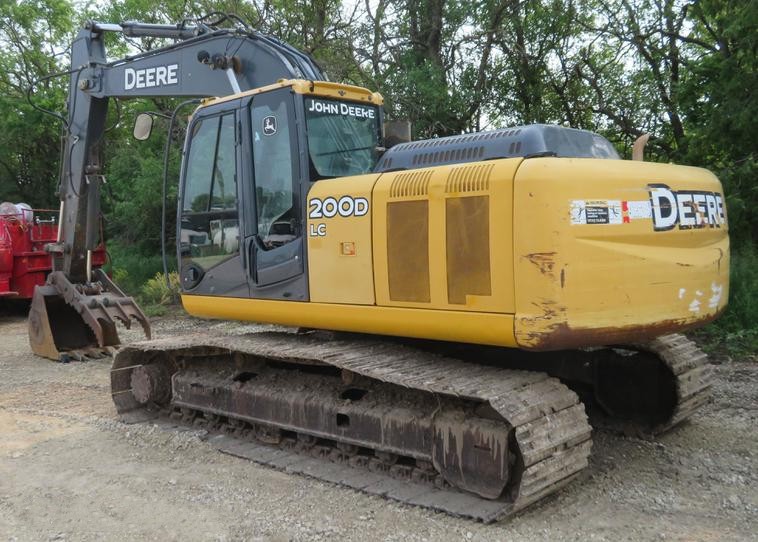 gallery 2012 John Deere 200D LC excavator