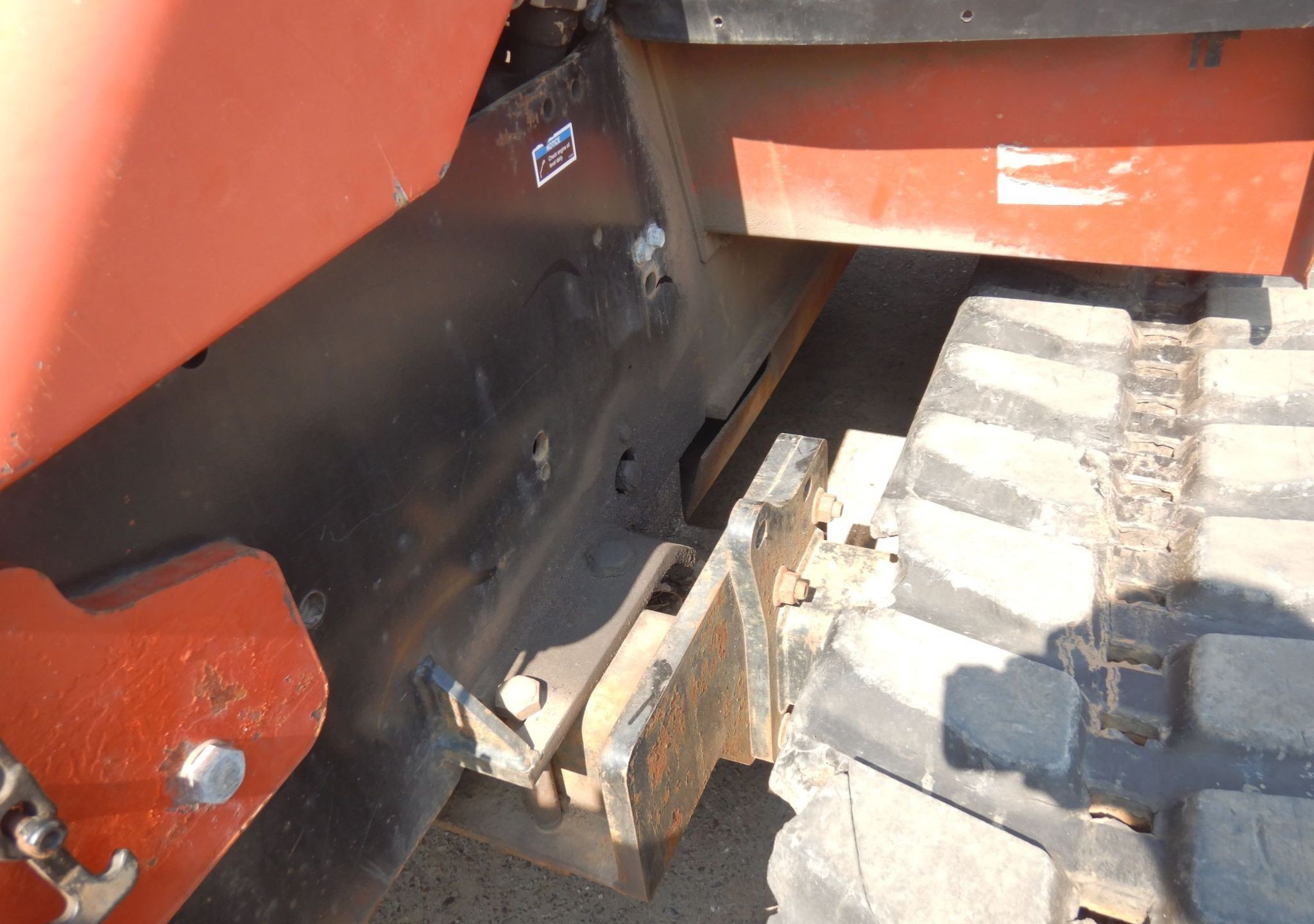 gallery 2004 Ditch Witch HT115 cable plow