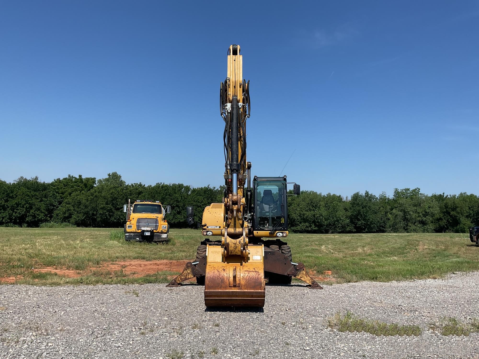 gallery 2011 Caterpillar M322D Wheeled Excavator
