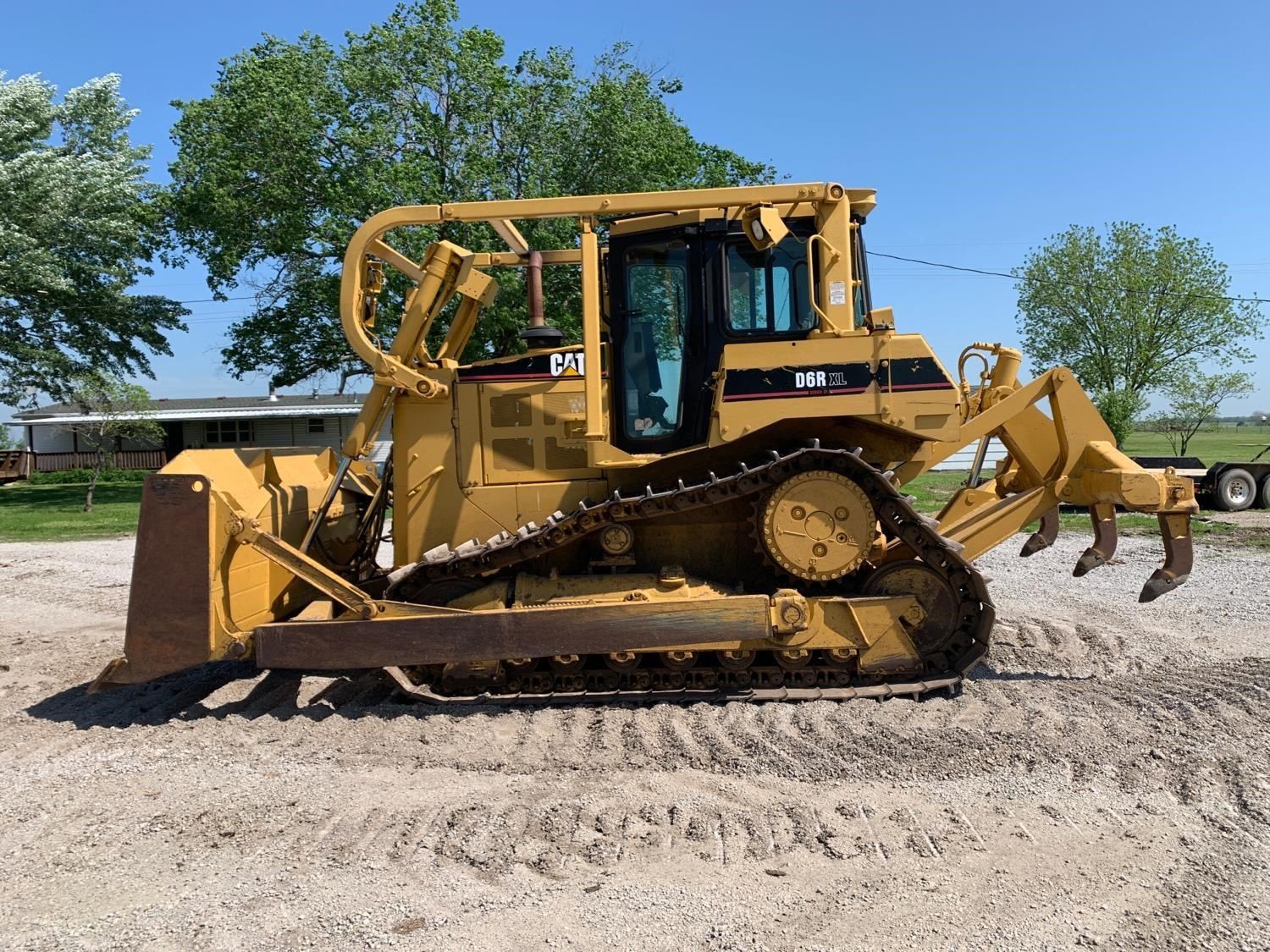 gallery 2005 Caterpillar D6R XL Ll Dozer WRipper