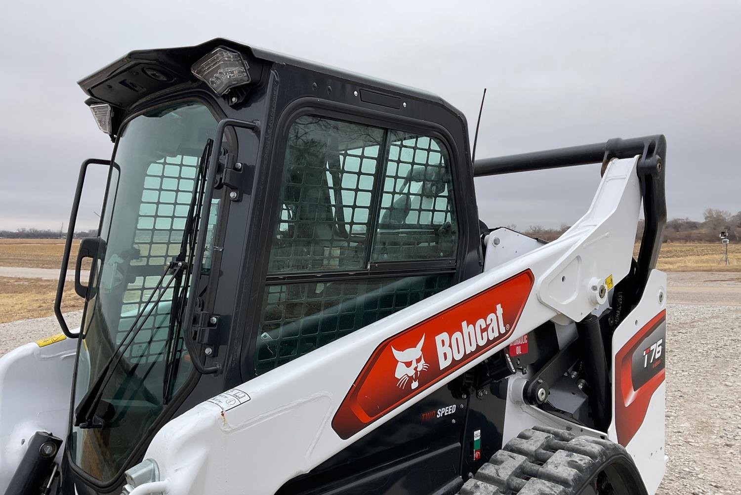 gallery 2021 Bobcat T76 R-Series Compact Track Loader