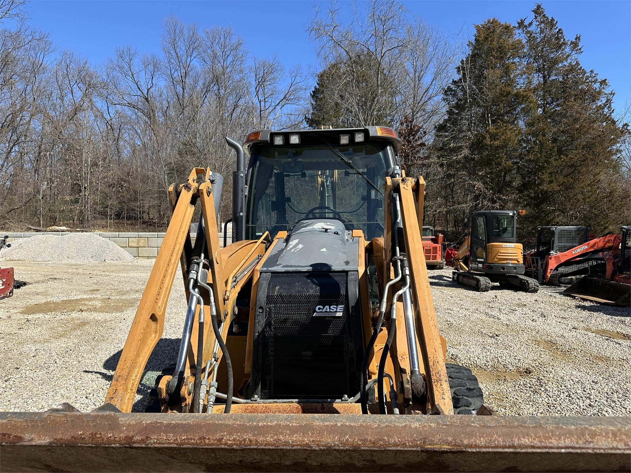gallery 2018 CASE 580SN Backhoe