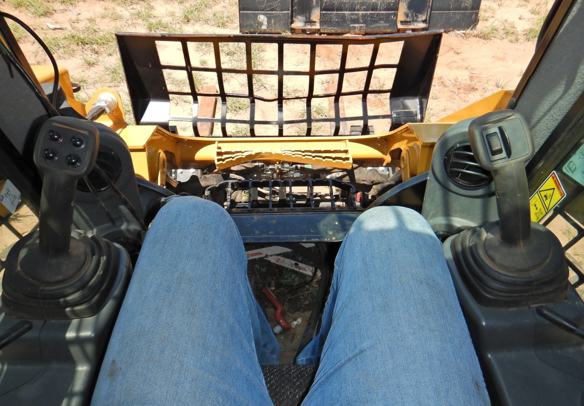 gallery 2019 Caterpillar 289D tracked skid steer loader