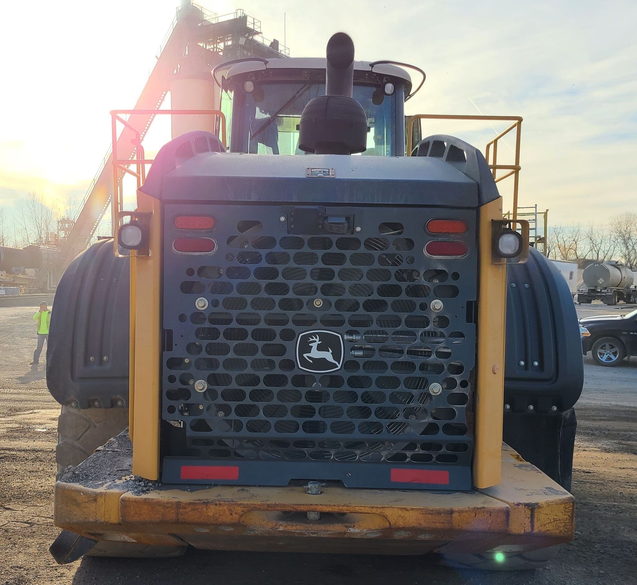 gallery 2009 John Deere 844K wheel loader
