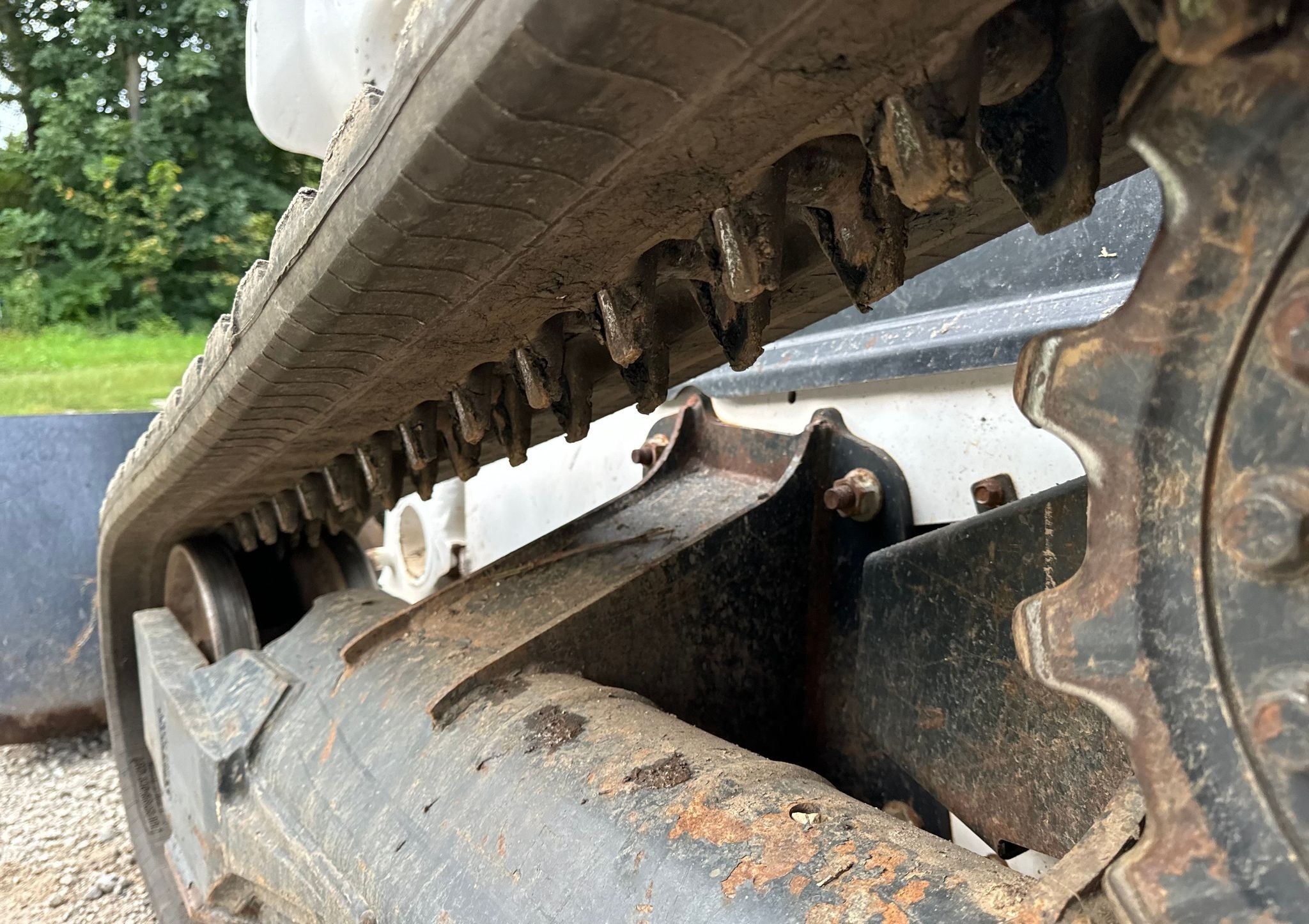 gallery 2022 Bobcat T76 R-Series tracked skid steer loader