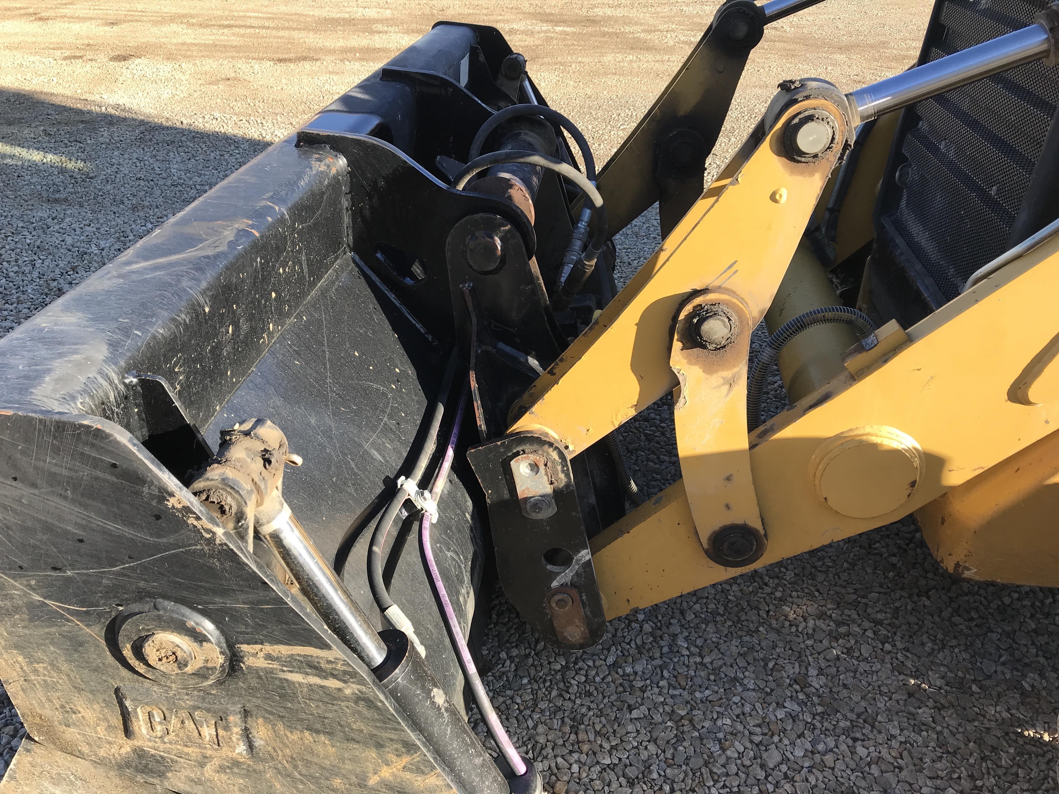 gallery 2013 Caterpillar 420F IT 4x4 Loader Backhoe
