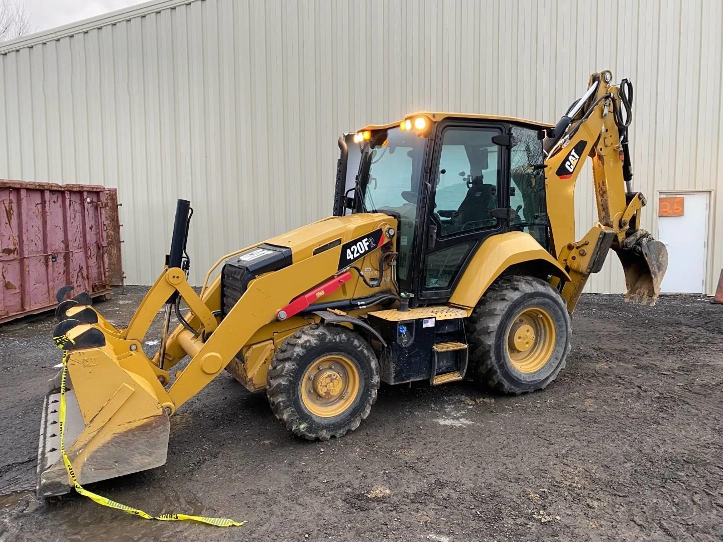 gallery 2015 CATERPILLAR 420F2