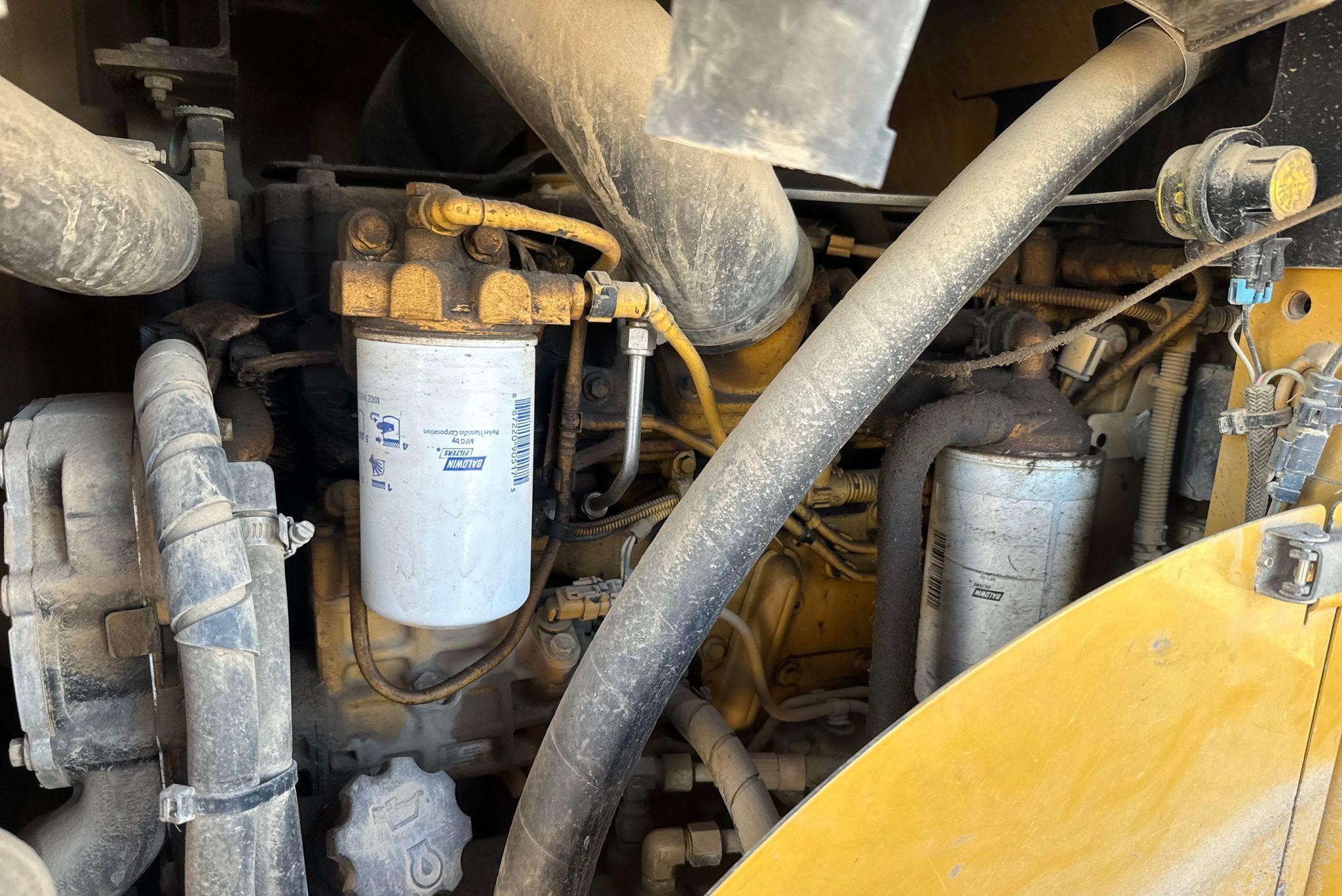 gallery 2011 Caterpillar 924H wheel loader