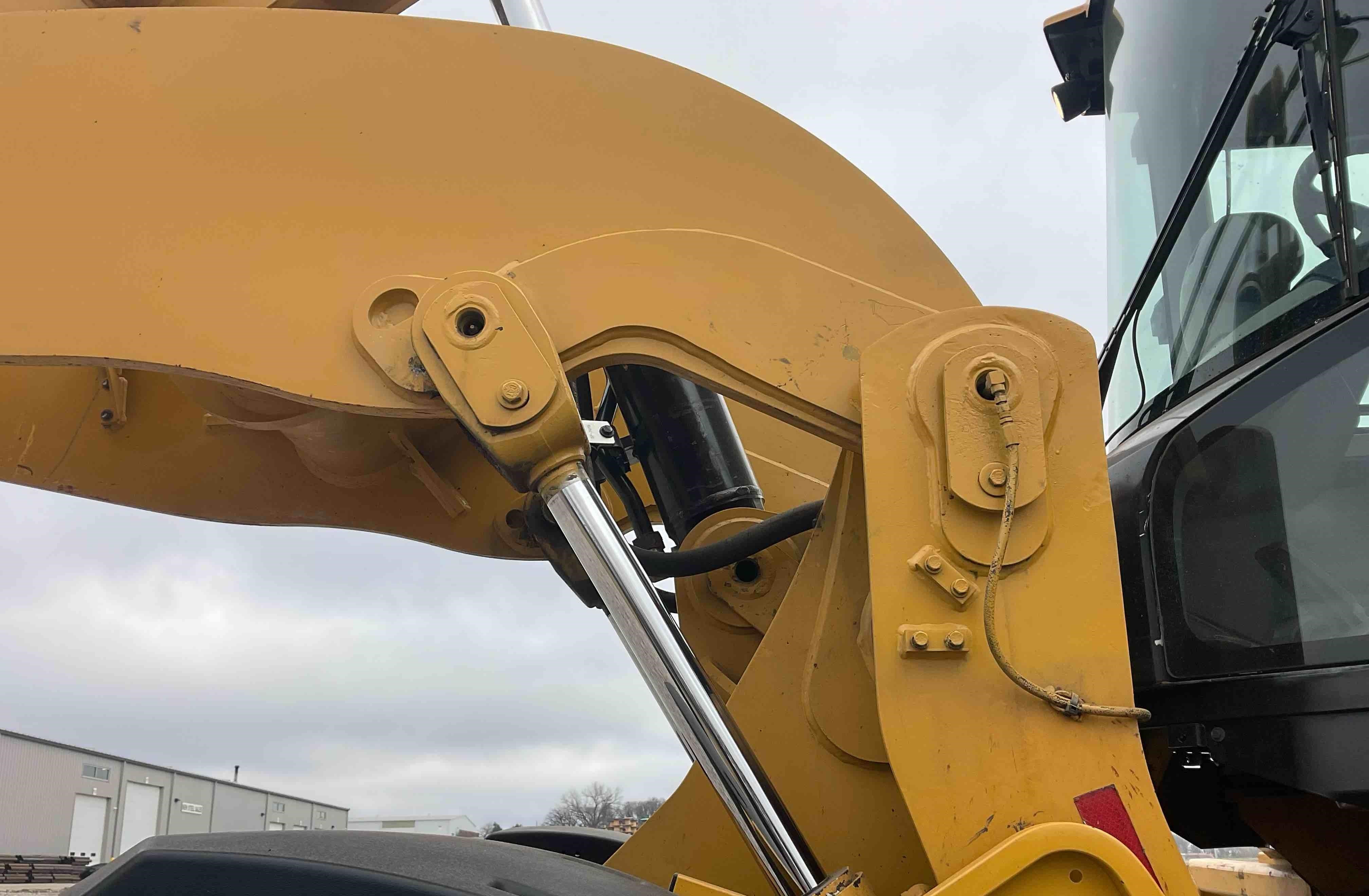 gallery 2016 Caterpillar 938M Wheel Loader