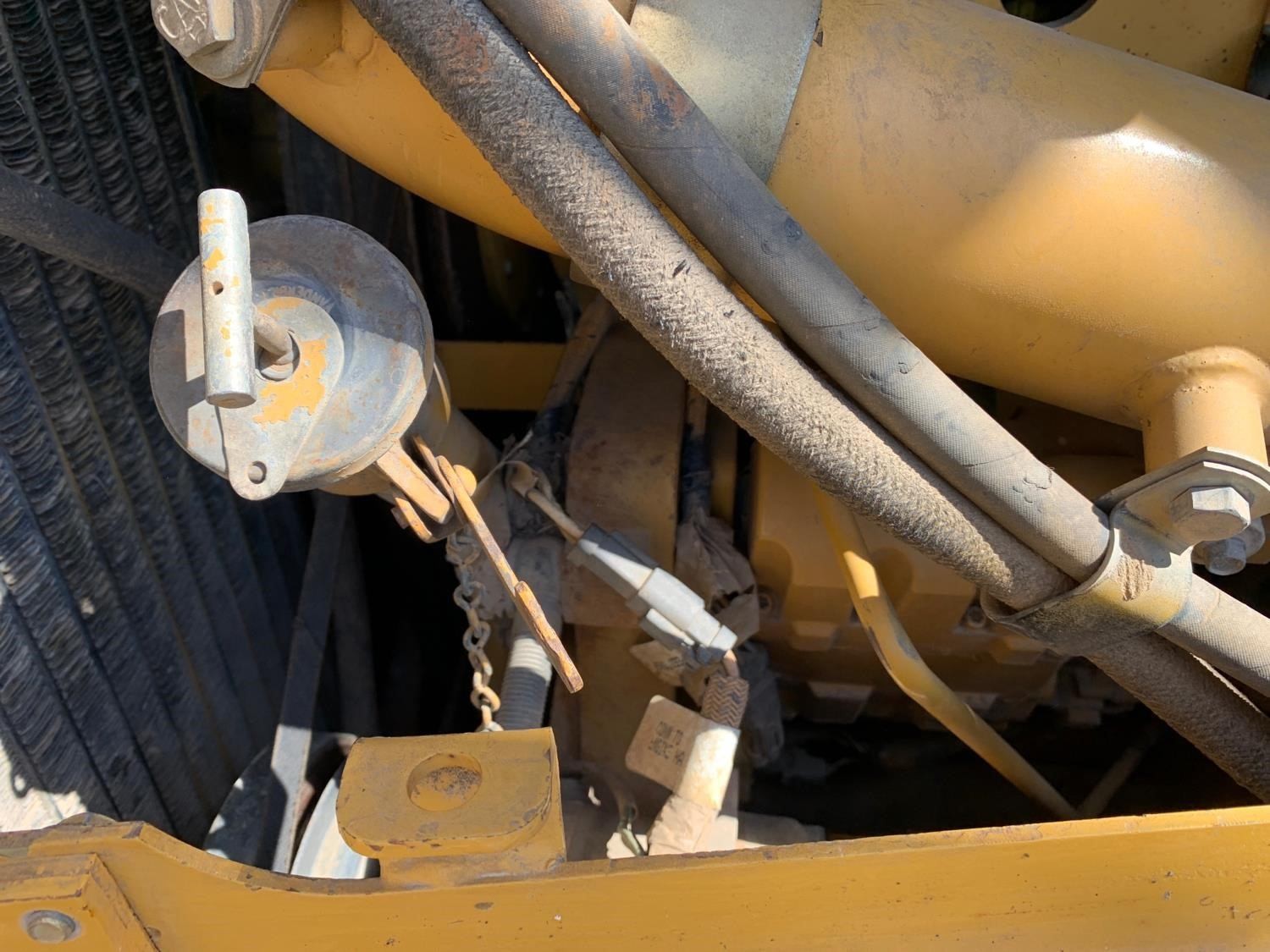 gallery 2005 Caterpillar D6R XL Ll Dozer WRipper