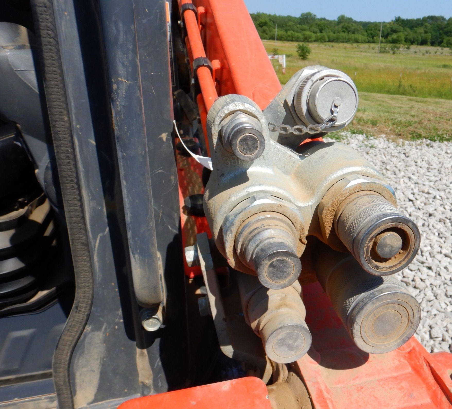 gallery 2020 Kubota SVL95-2S tracked skid steer loader