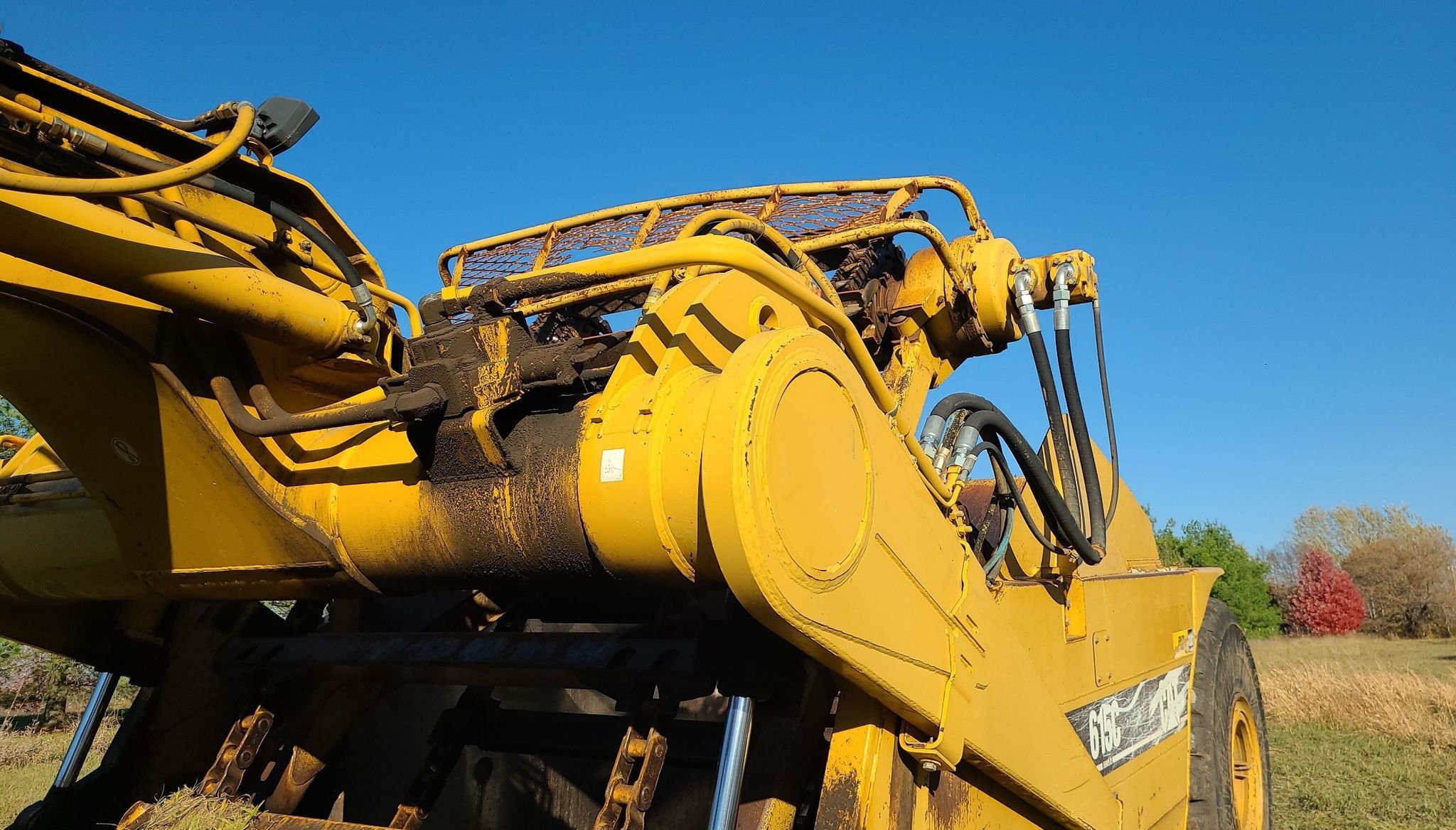 gallery 2006 Caterpillar 615C Series II elevating scraper